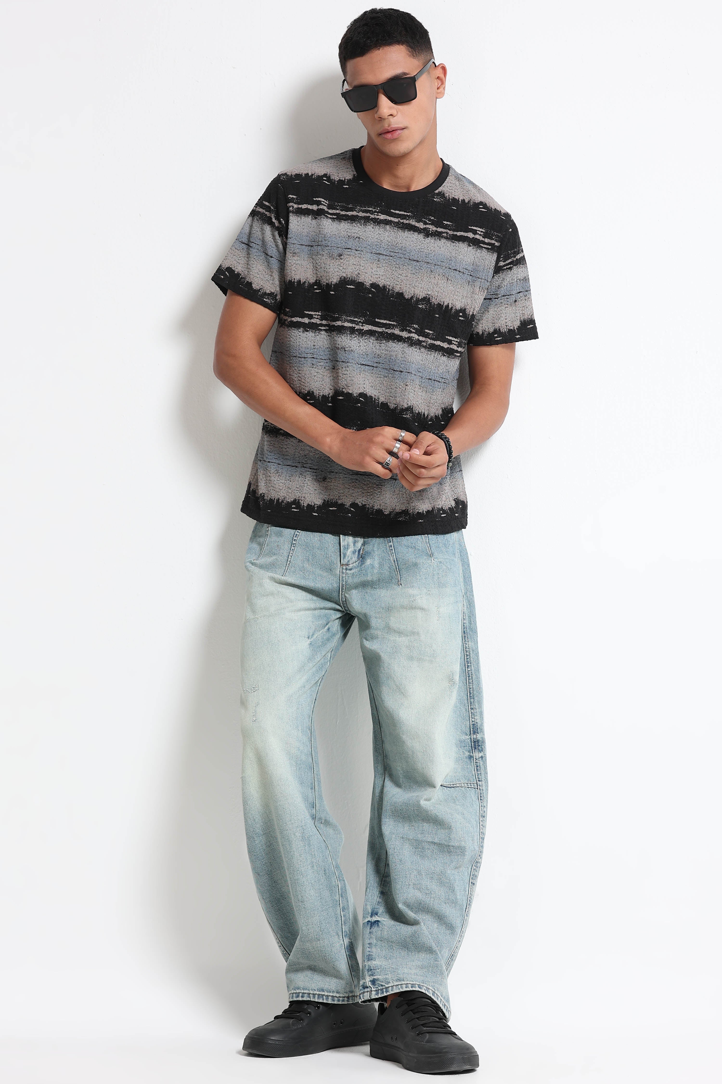 Men Grey Brush Stroke Print T-Shirt