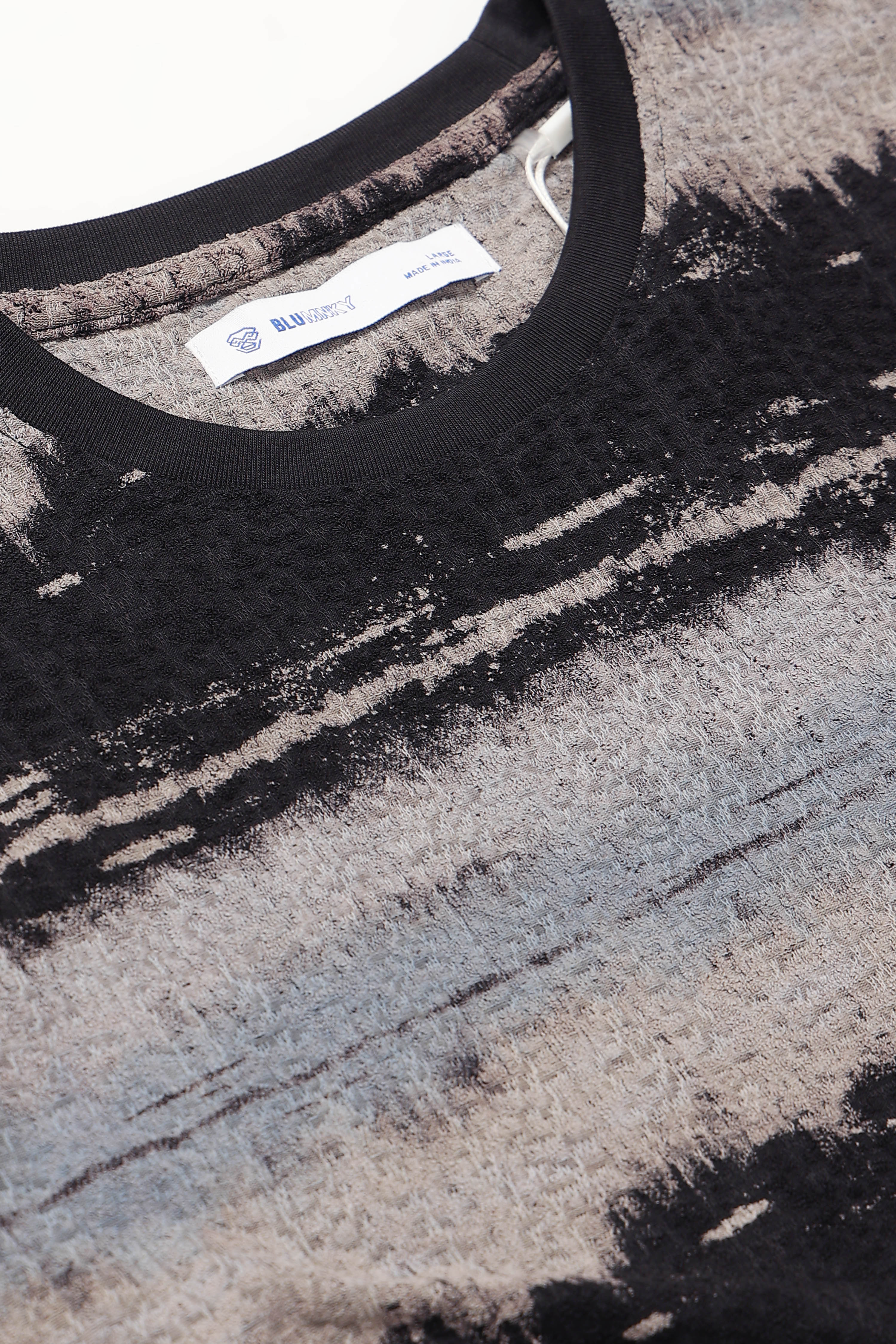 Men Grey Brush Stroke Print T-Shirt