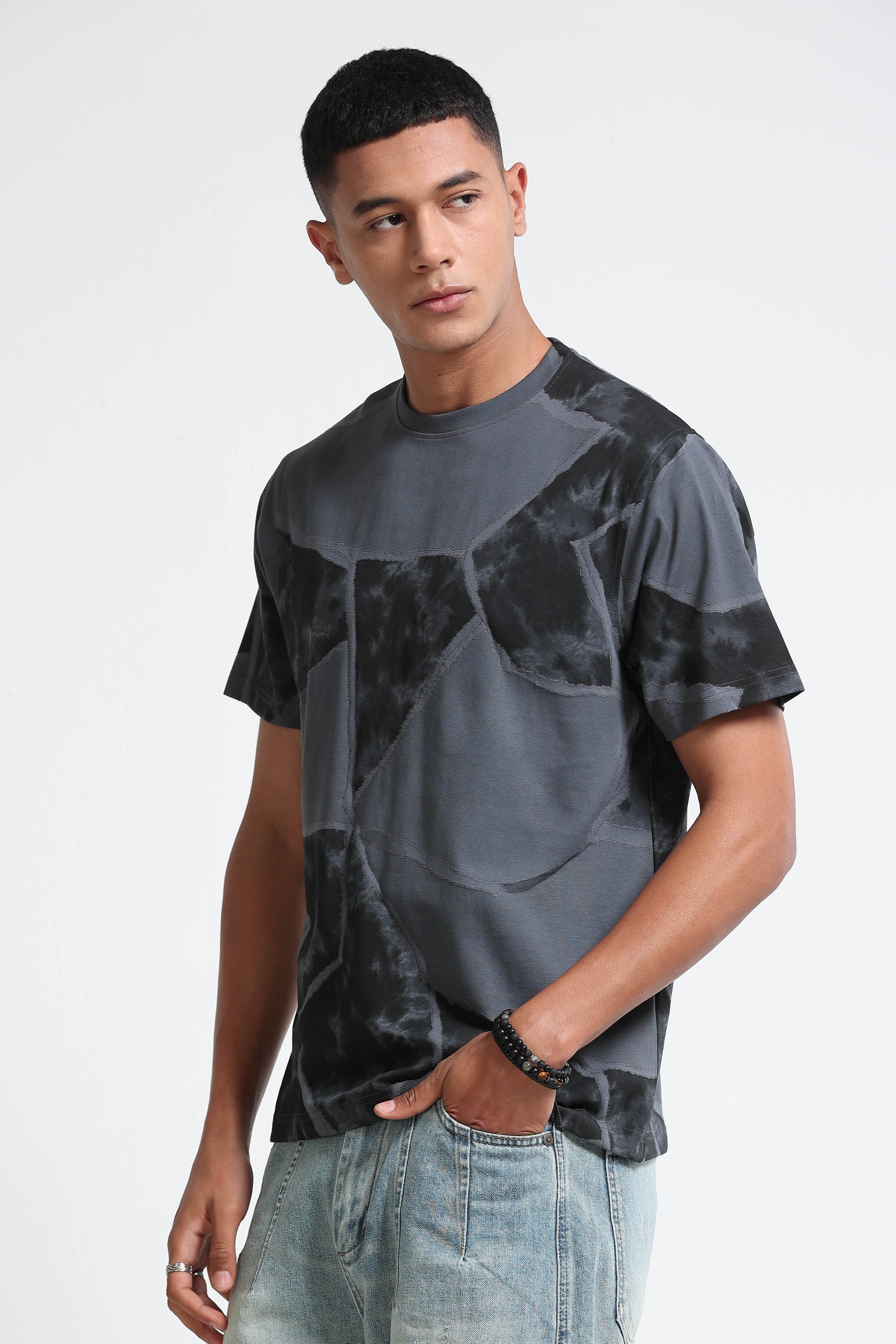 Men Grey Modern Abstract Print T-Shirt