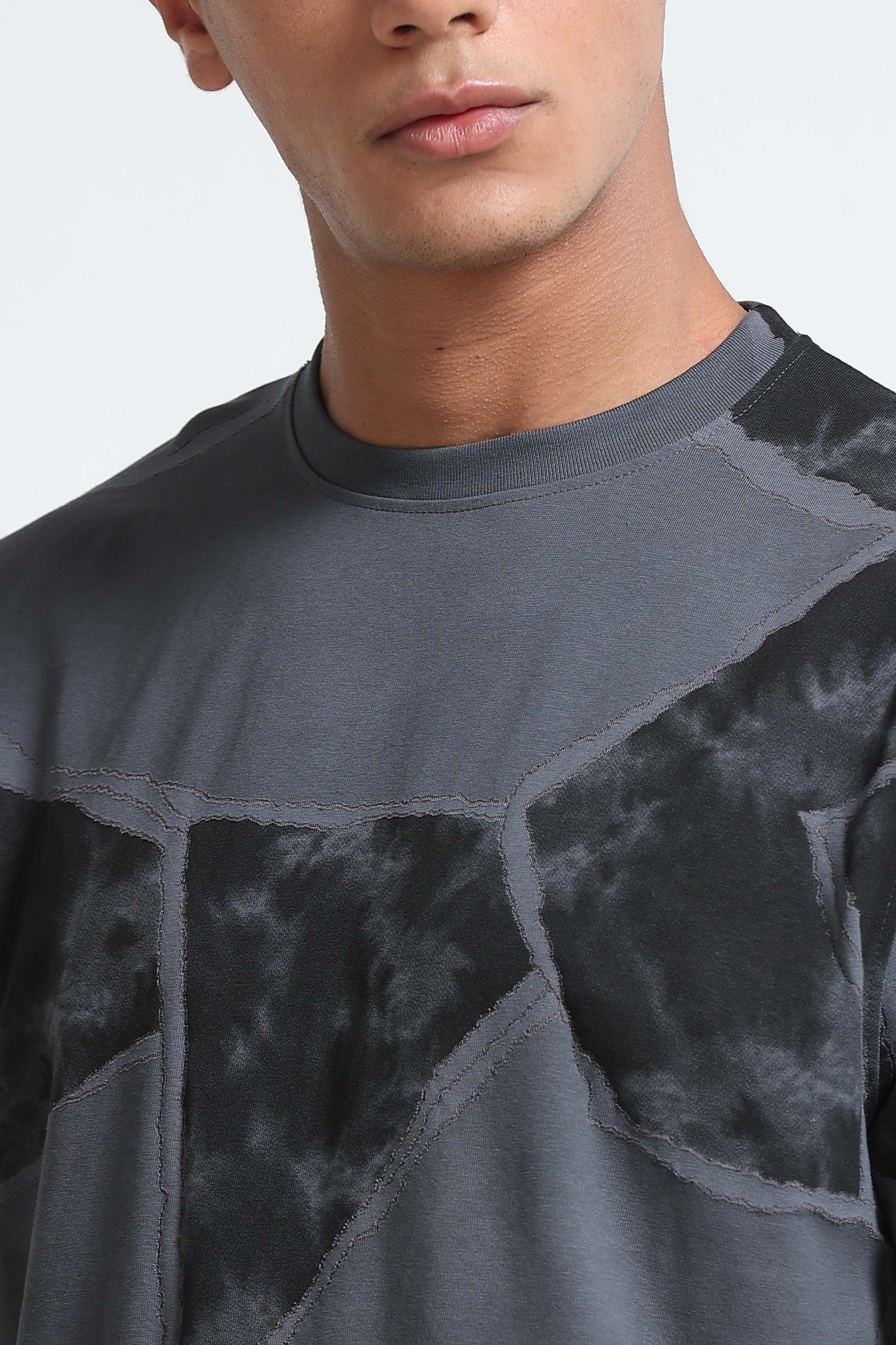 Men Grey Modern Abstract Print T-Shirt