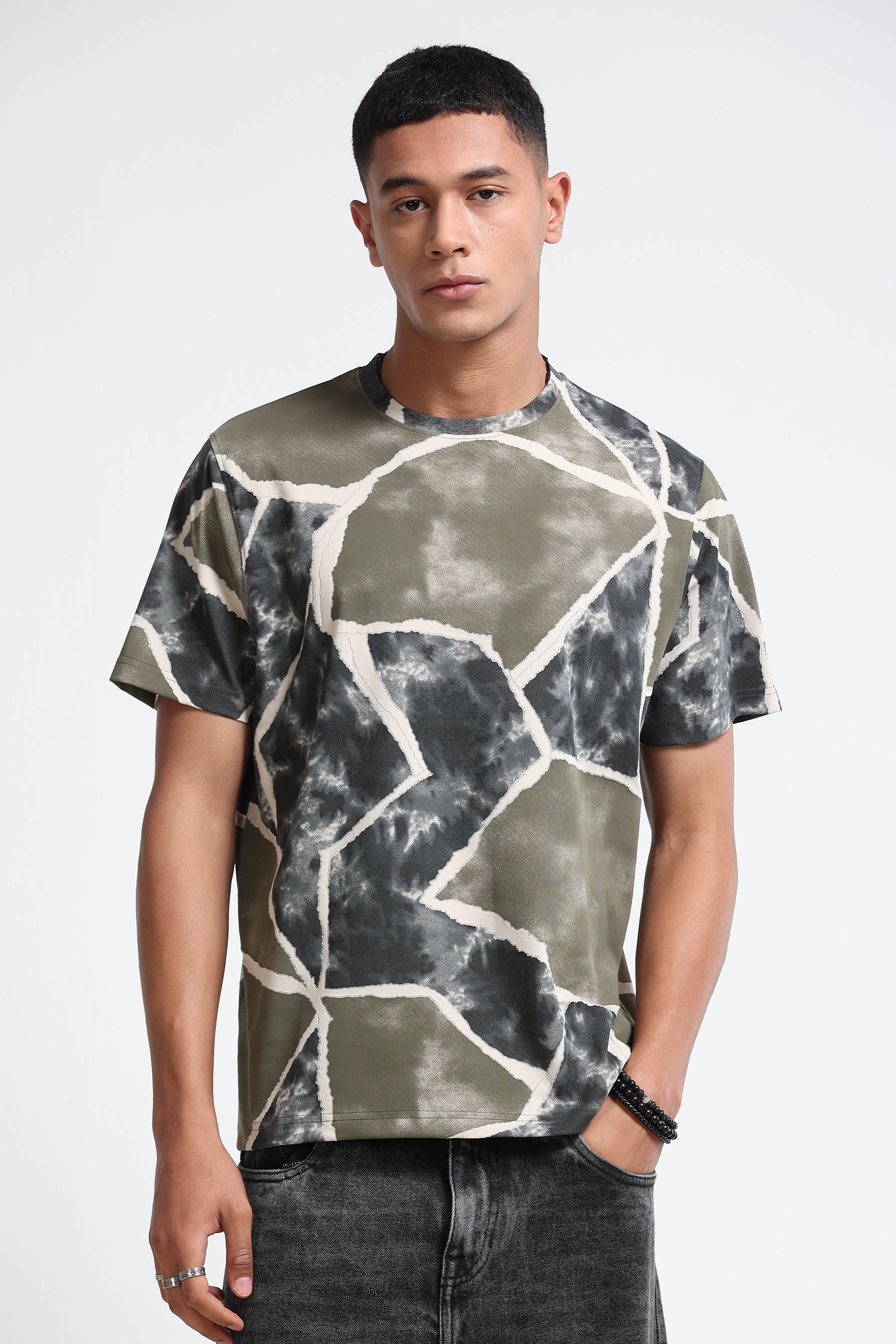 Men Olive Modern Abstract Print T-Shirt