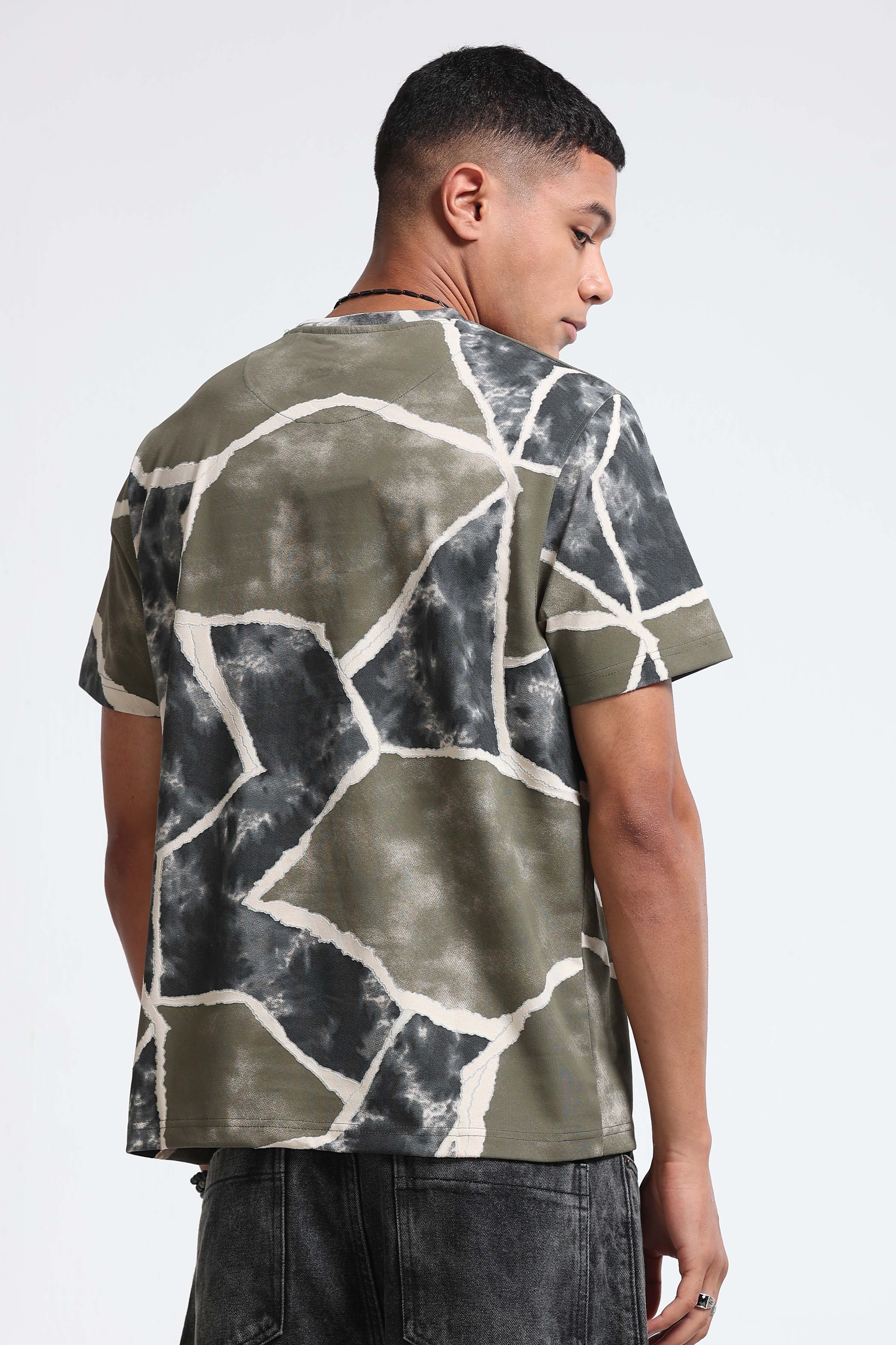 Men Olive Modern Abstract Print T-Shirt