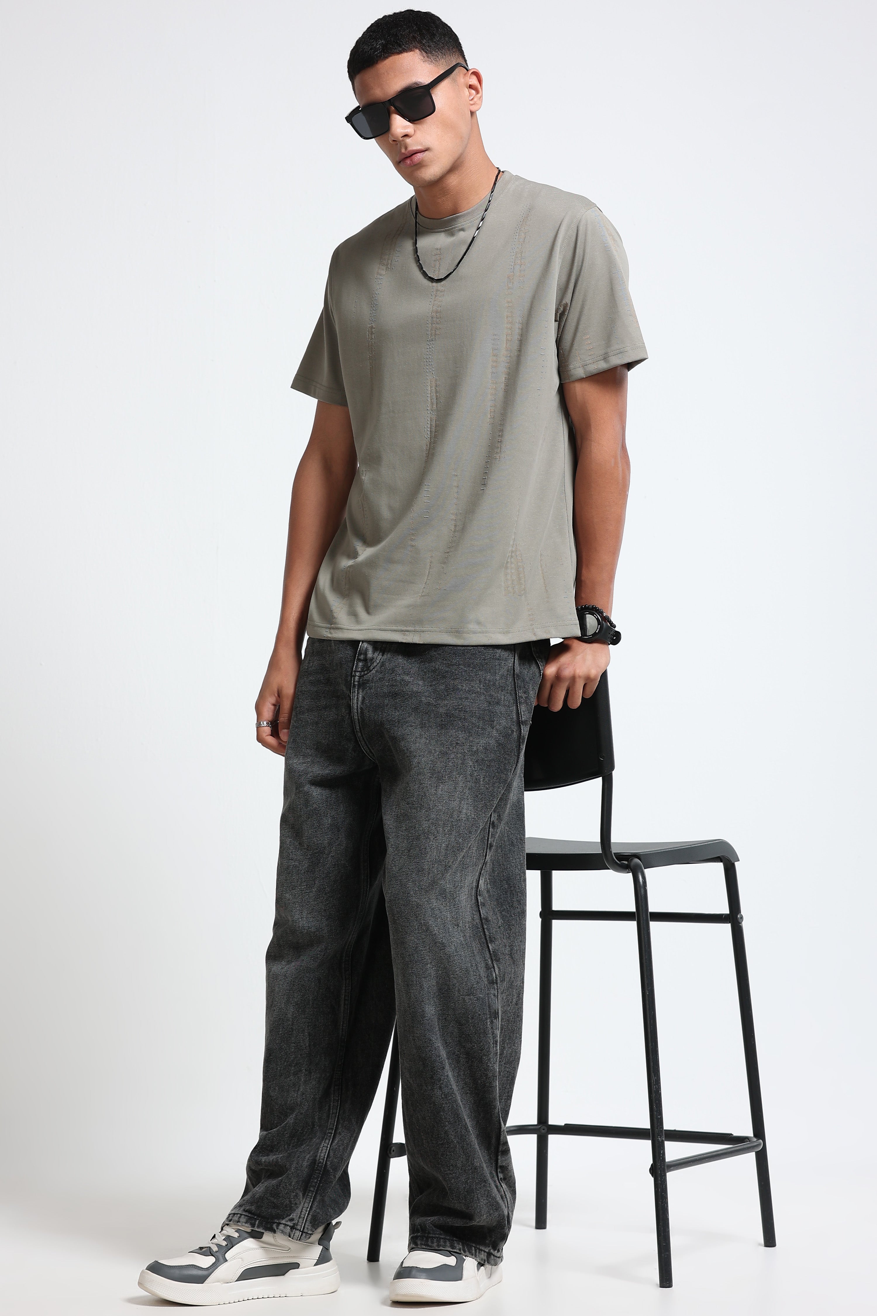 Men Olive Everyday Round Neck T-Shirt