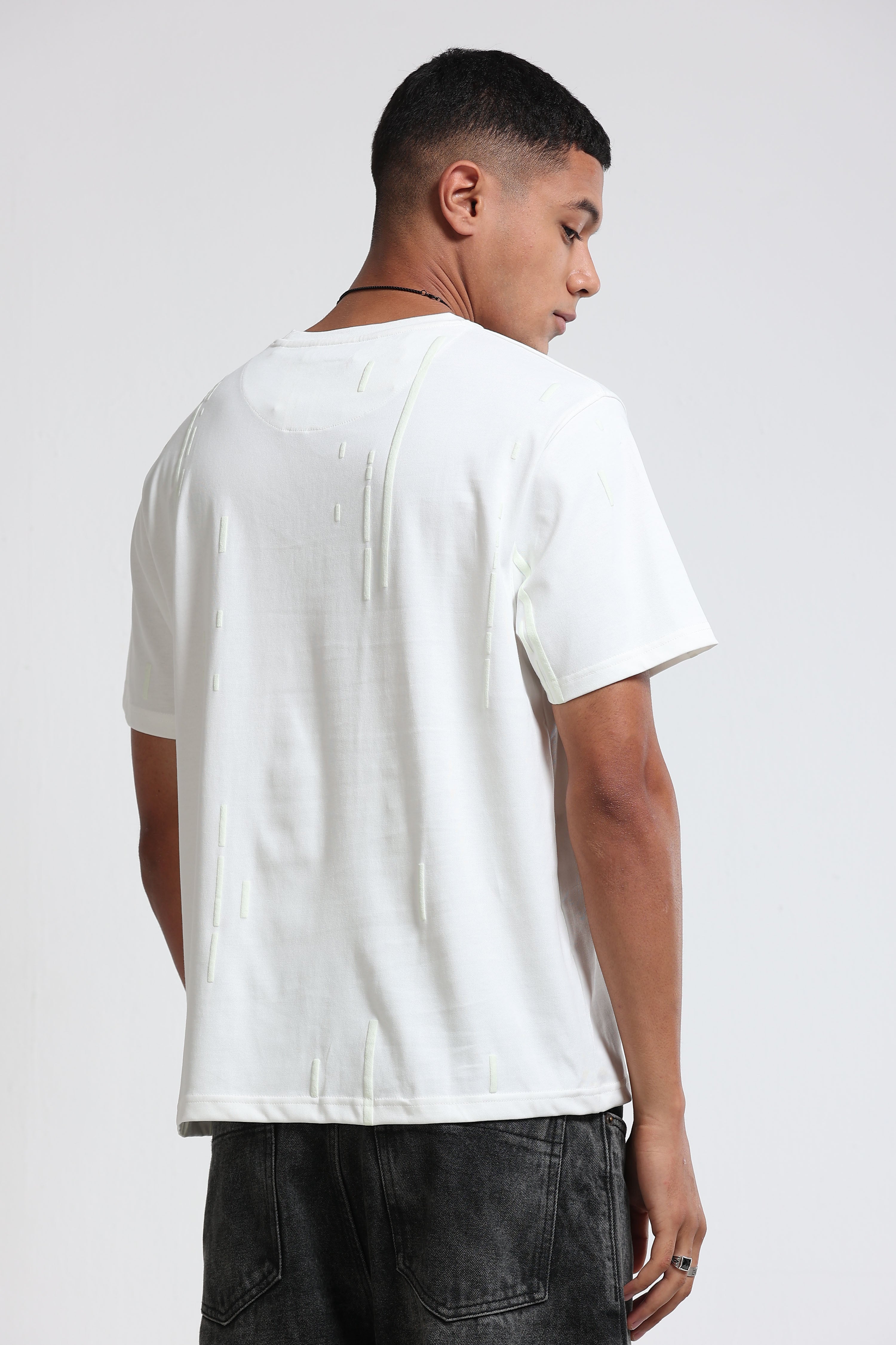 Men Off White Premium Abstract Line T-Shirt