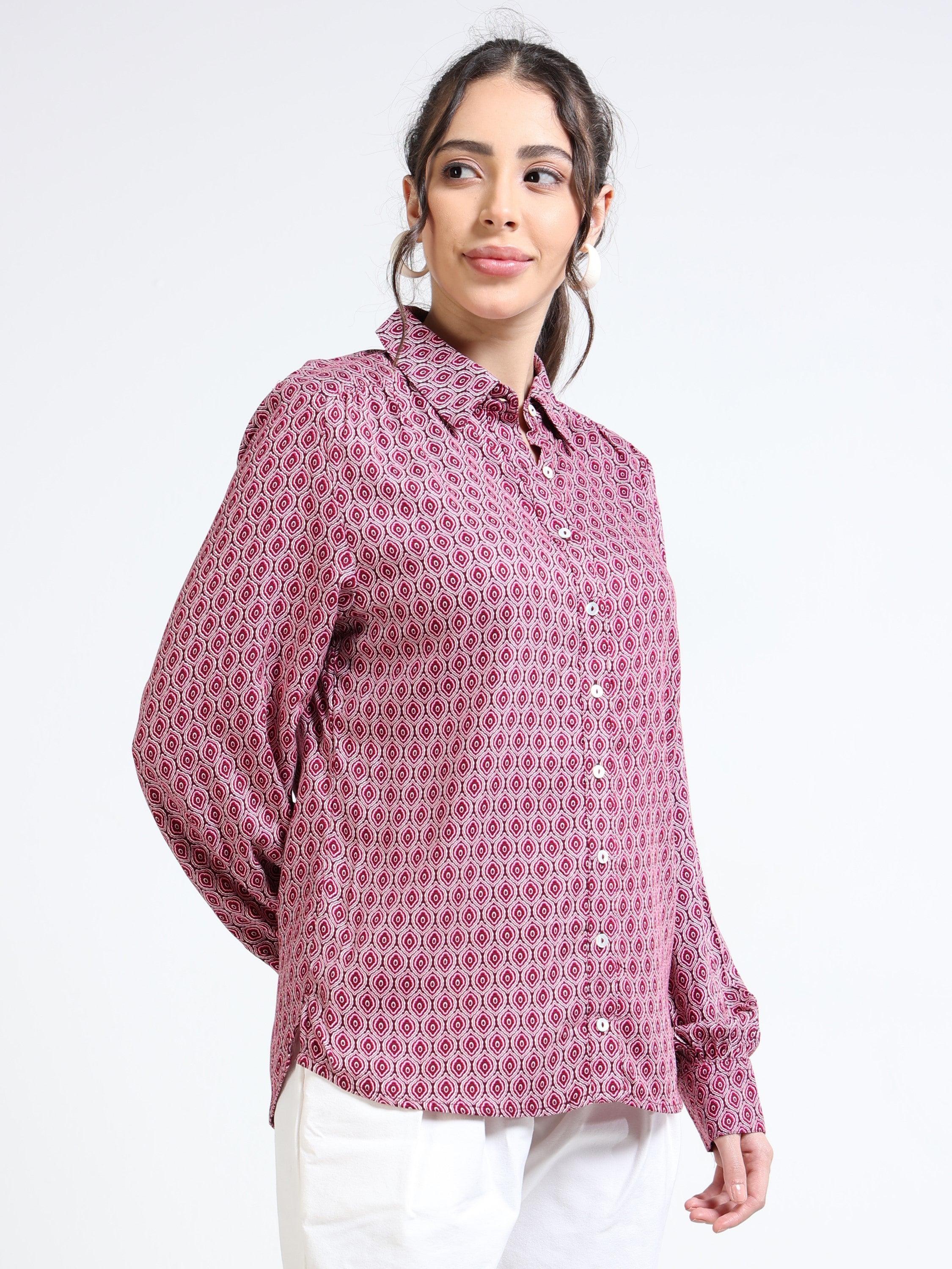 Women Printed Regular Fit Shirt
