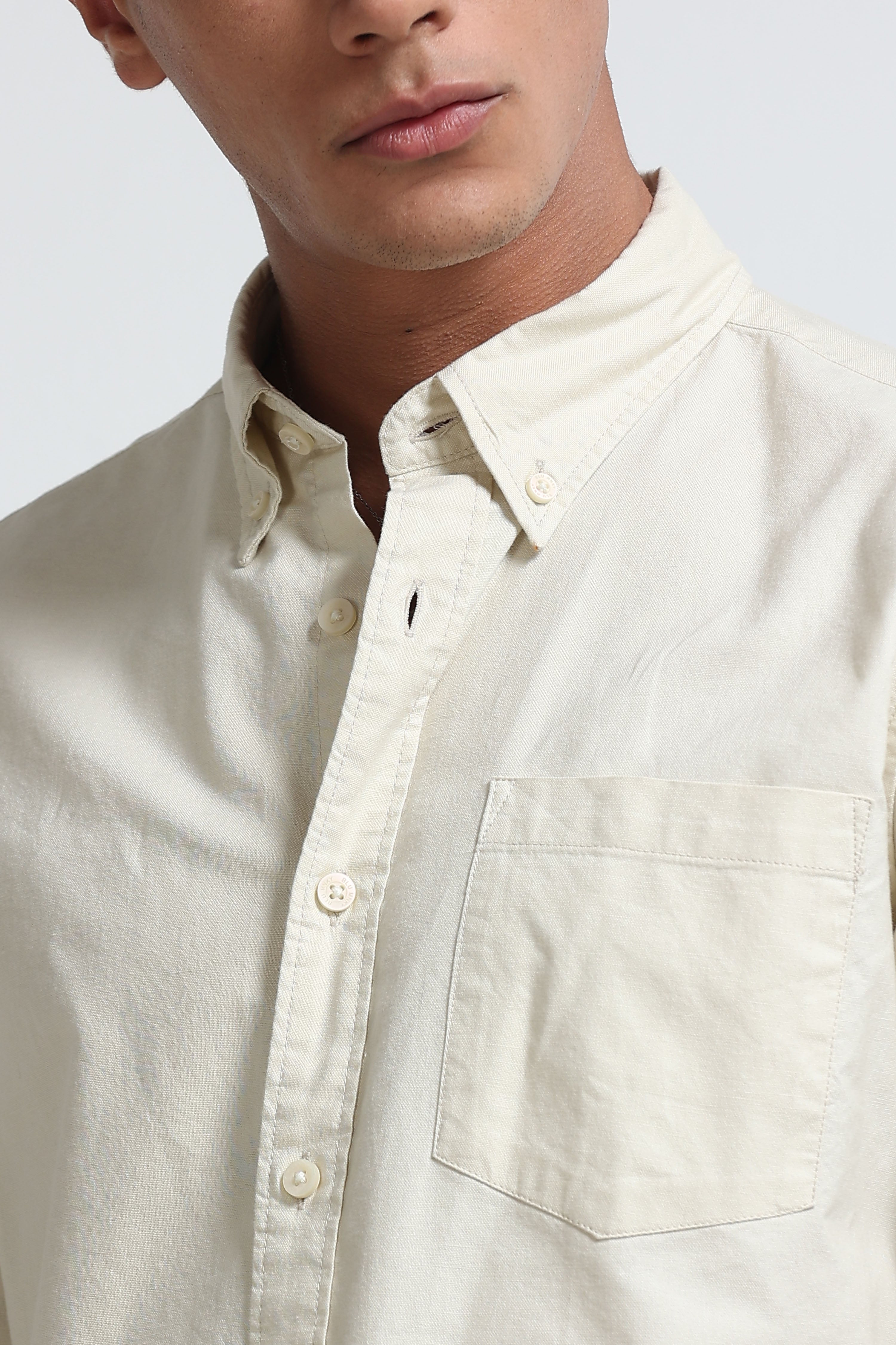 Men Cream Cotton Oxford Solid Shirt