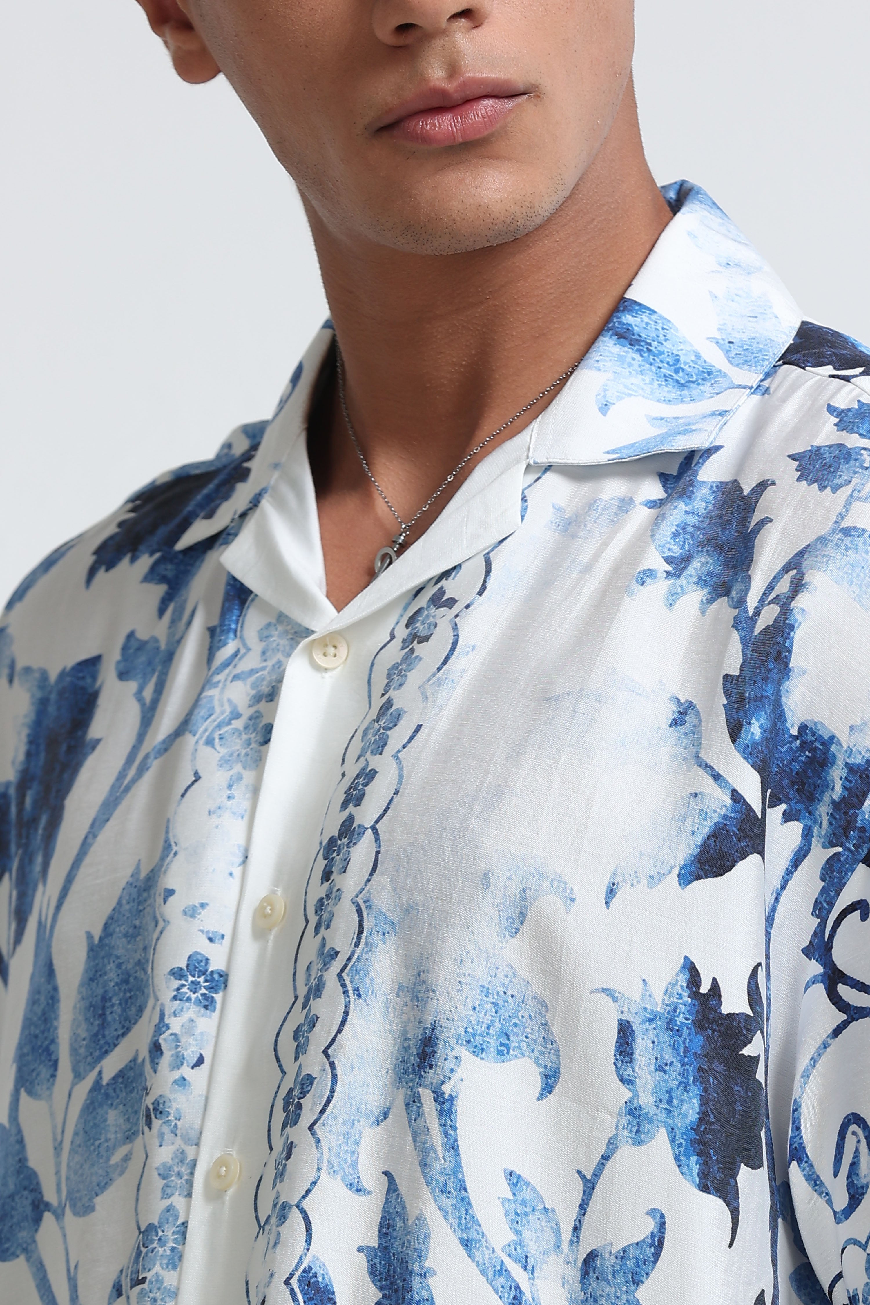 Men Blue & White Oversized Panel Print Shirt