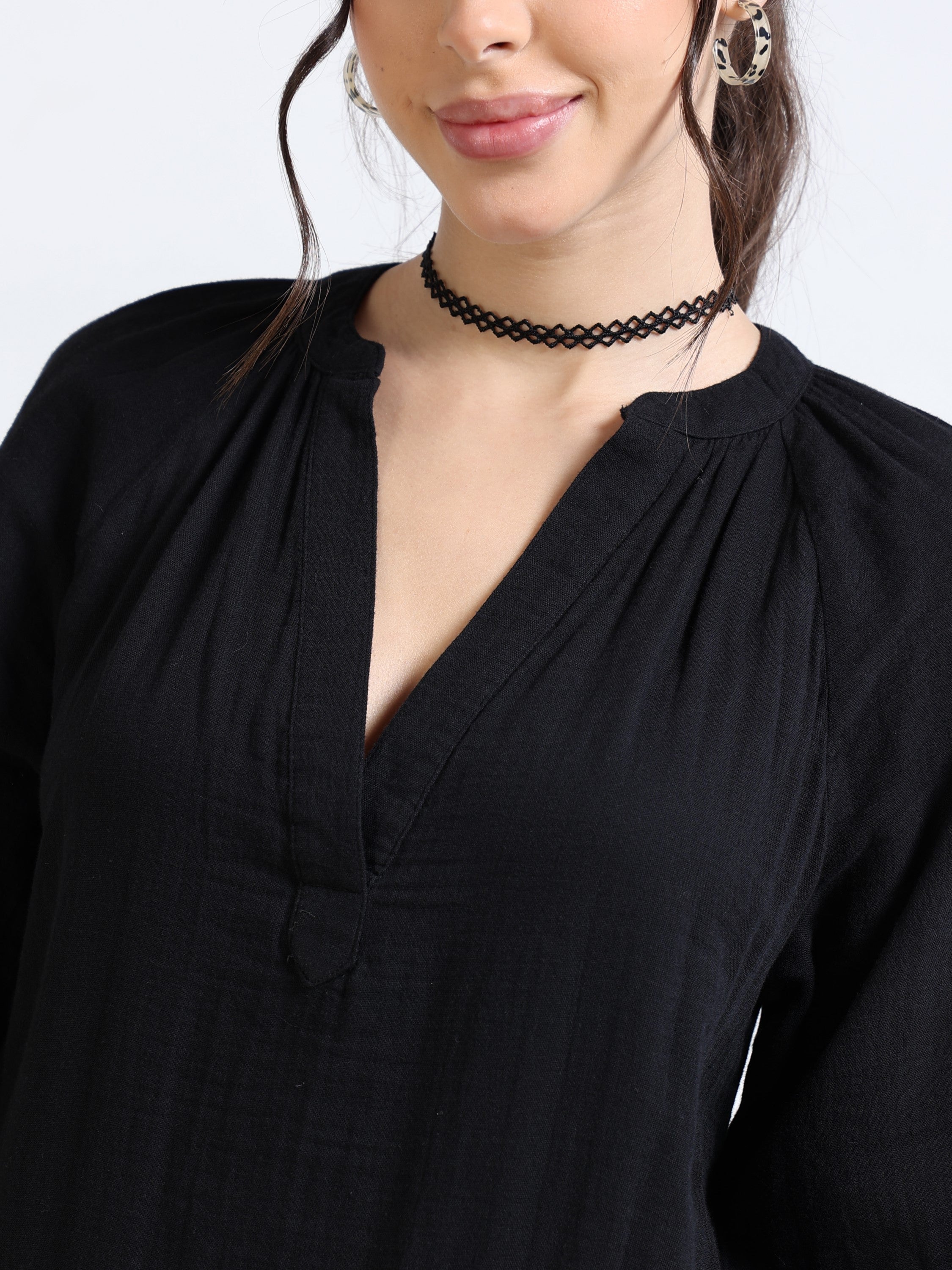 Women Black Oversized Double cloth dress