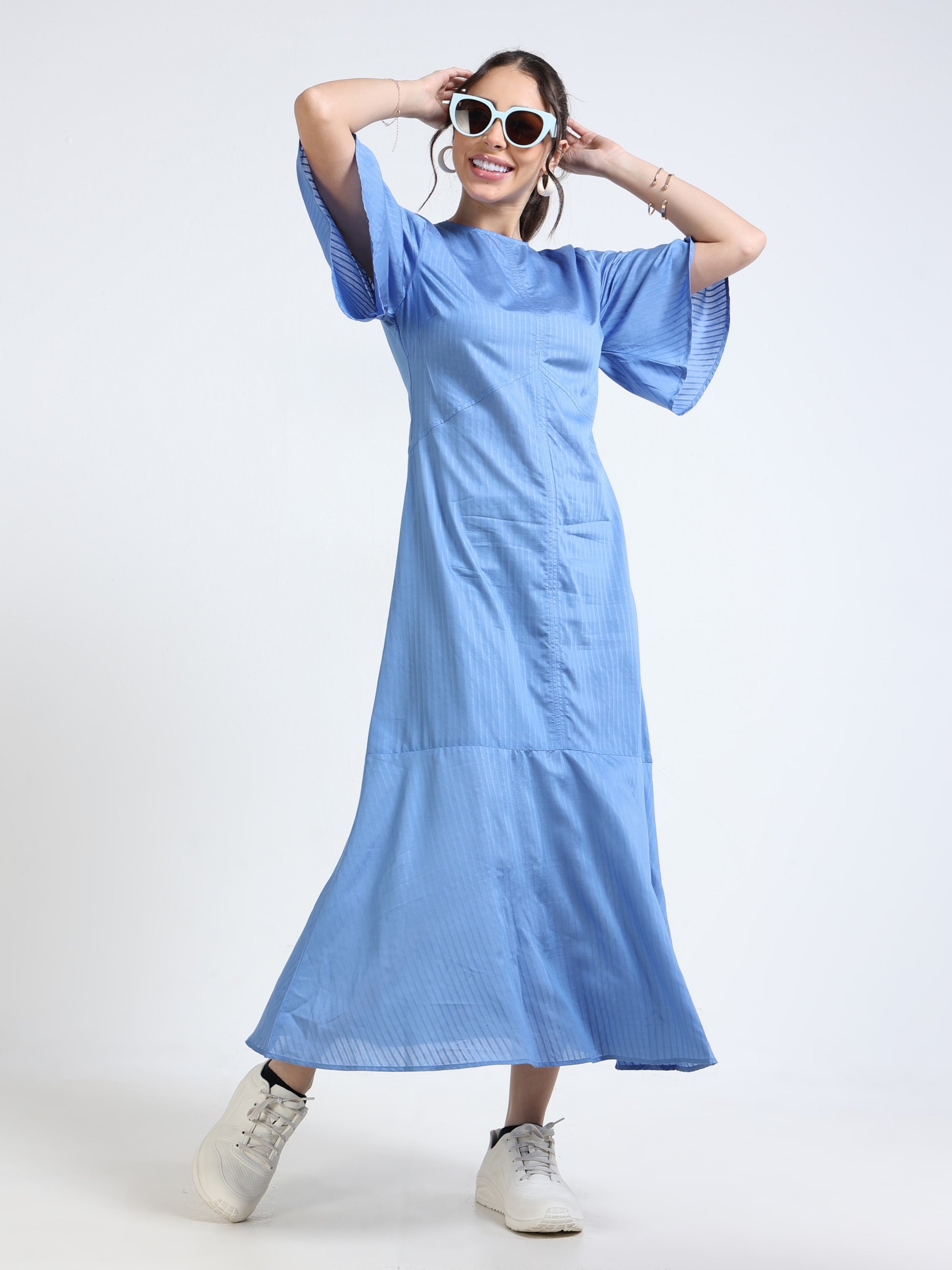 Women Bell Sleeve Maxi Dress