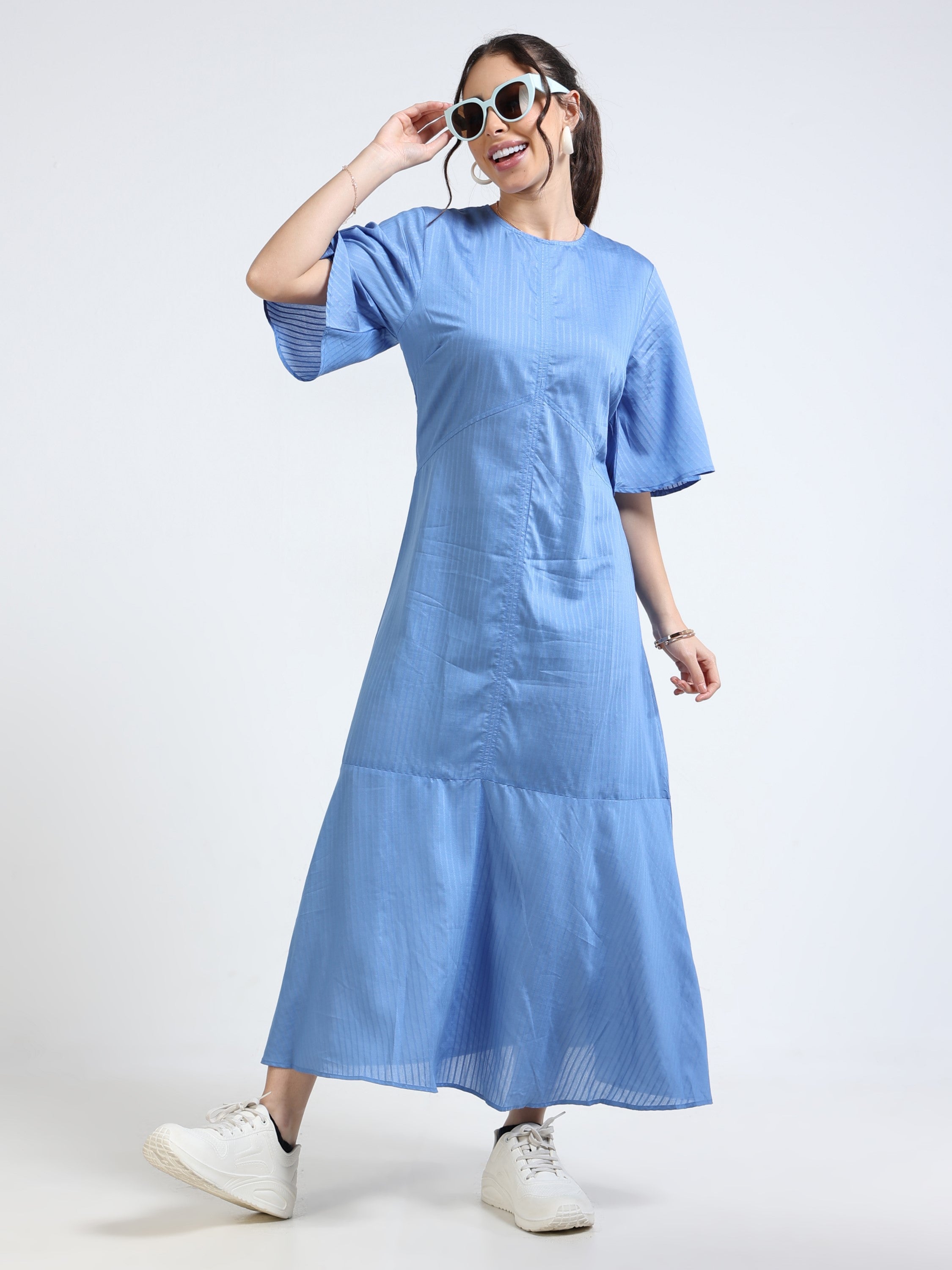 Women Bell Sleeve Maxi Dress