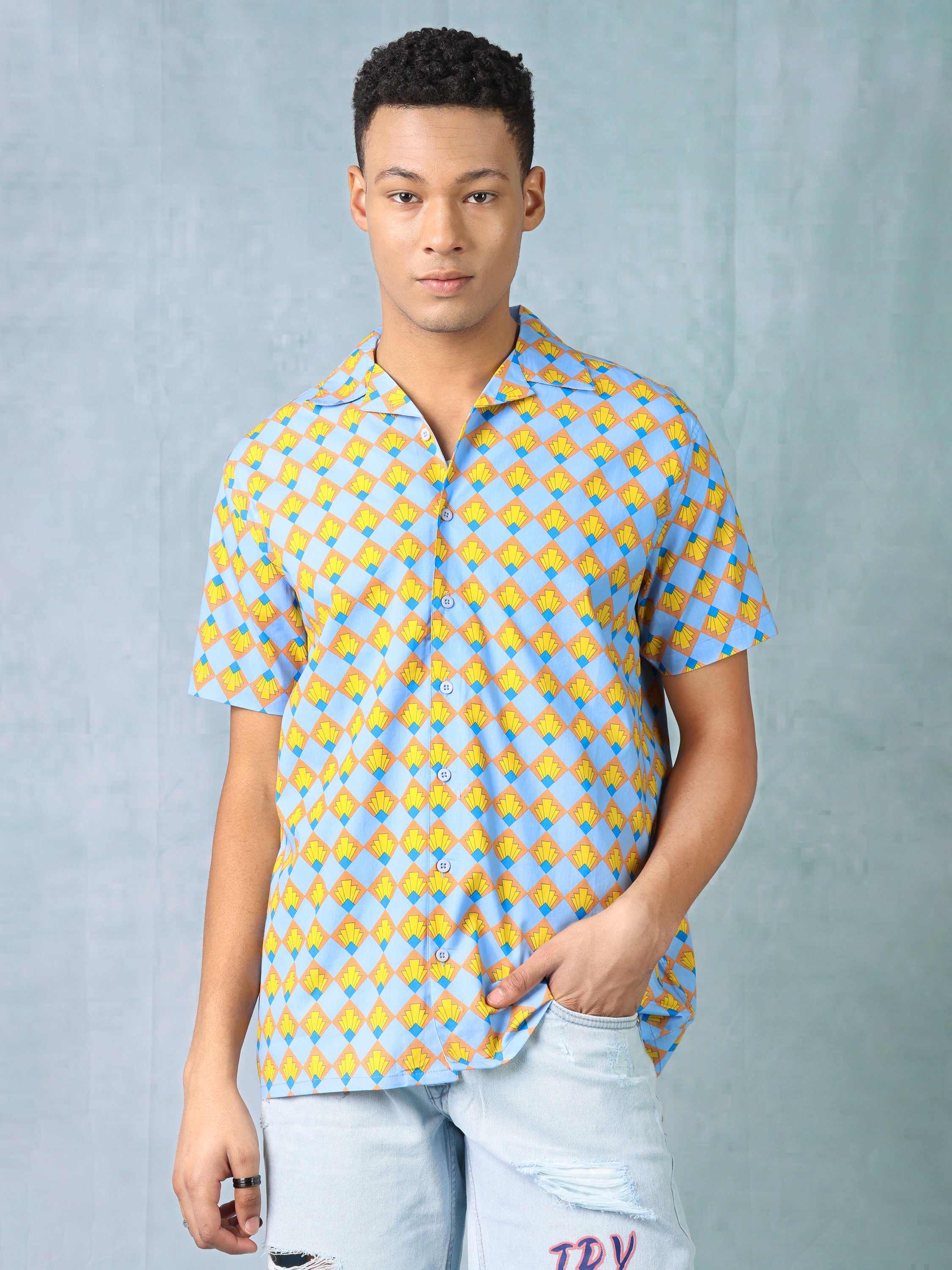 Men Printed Relaxed Fit Shirt