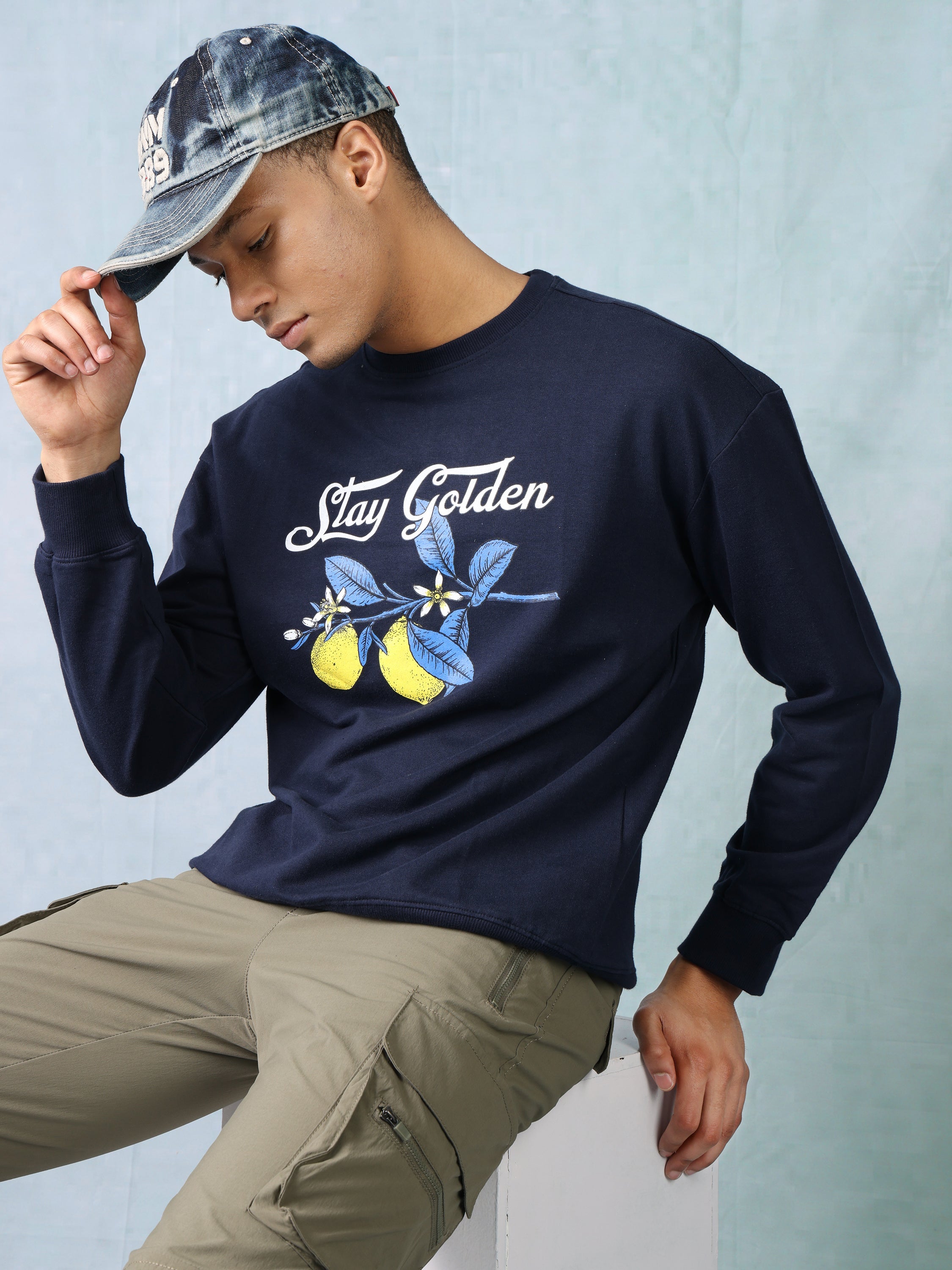 Men Navy Blue Oversized printed sweatshirt