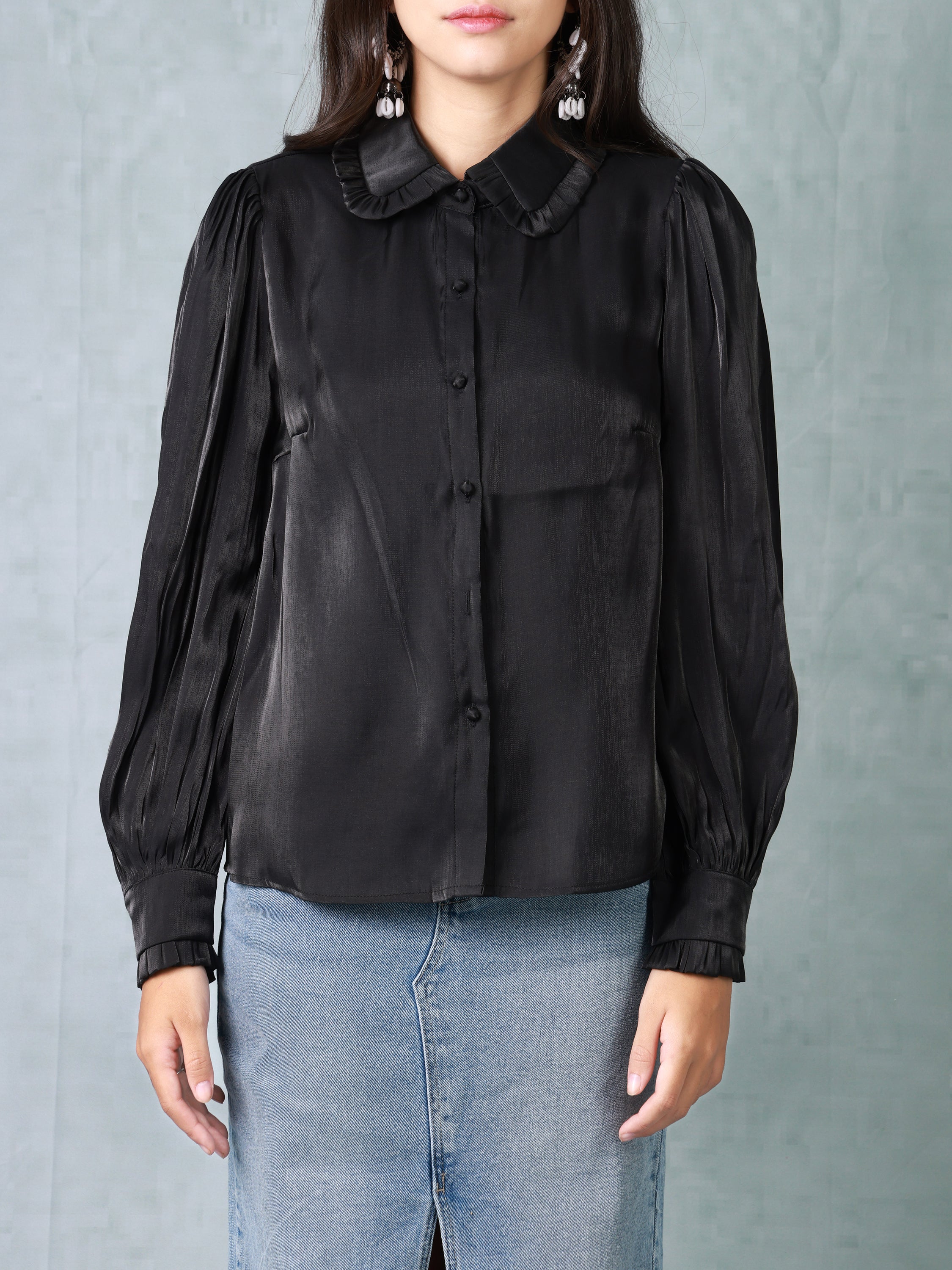 Women Black Balloon sleeve shirt