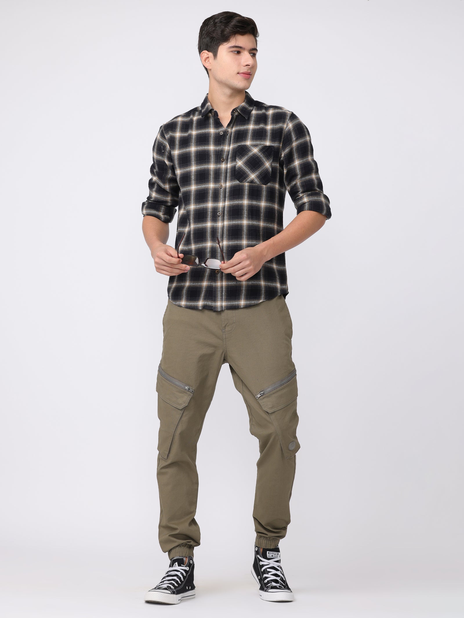 Men Olive Regular Fit Cargo Pants