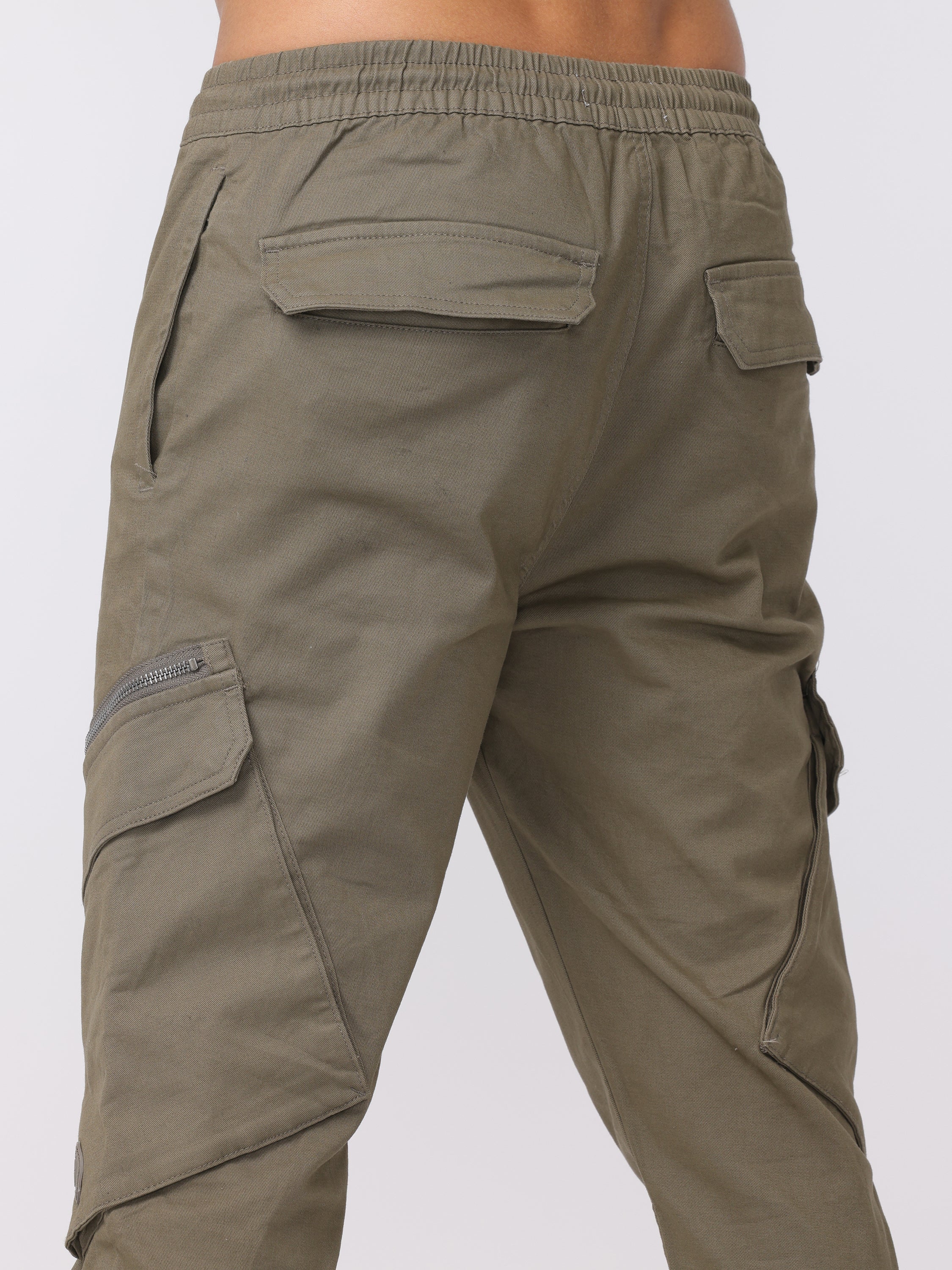 Men Olive Regular Fit Cargo Pants