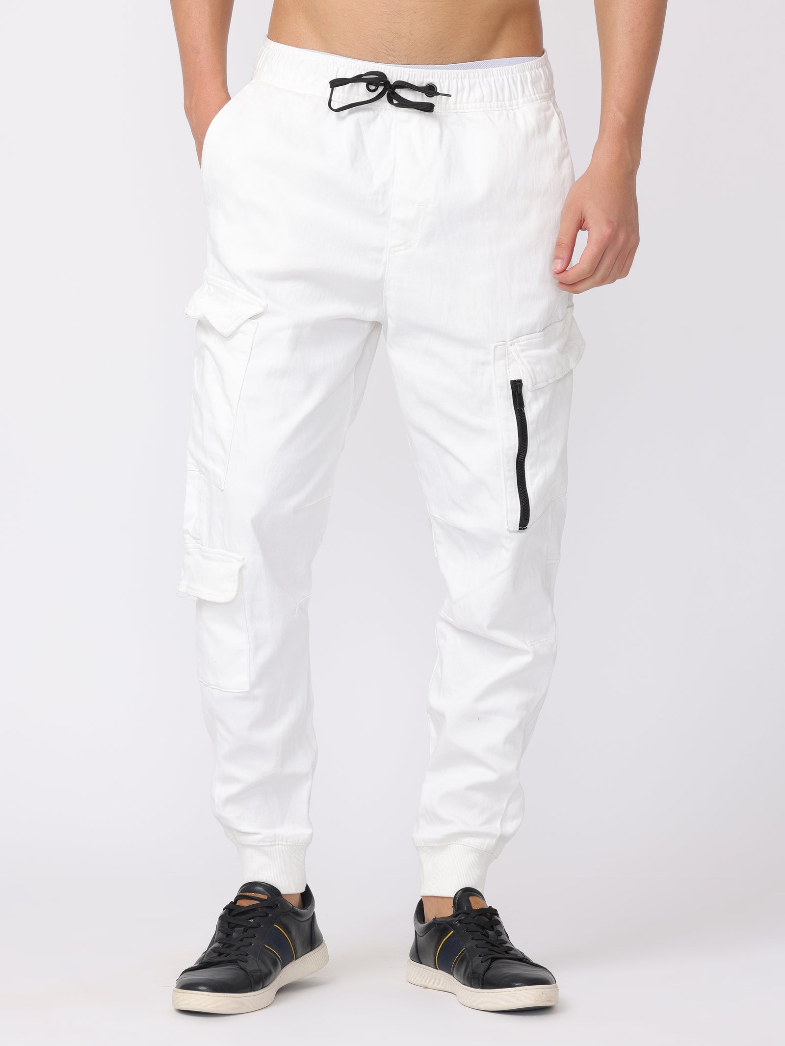 Men White Regular Fit Cargo Pants