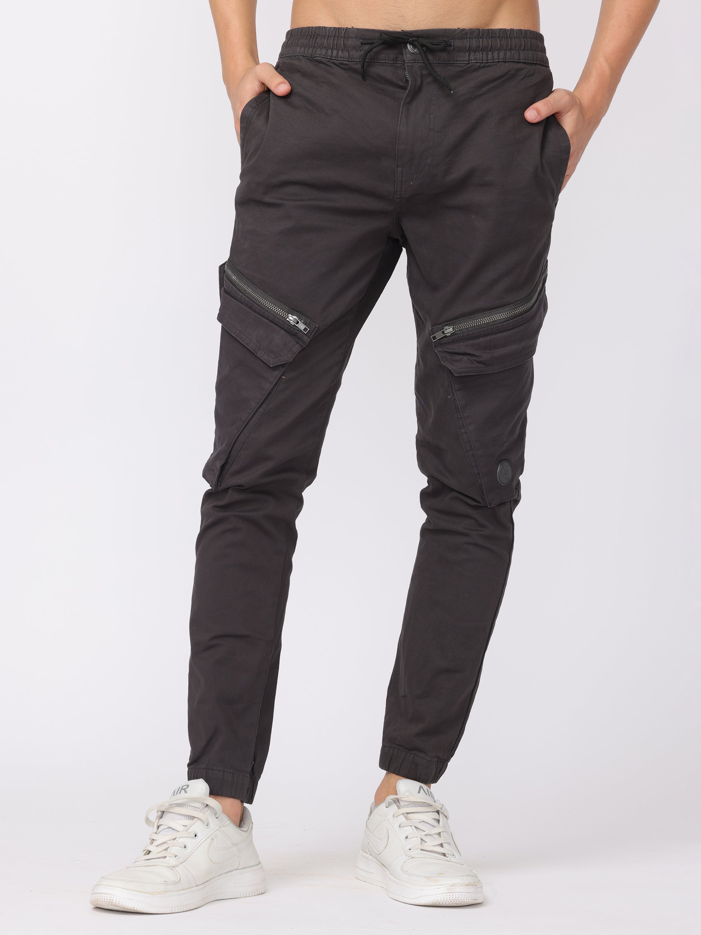 Men Black Regular Fit Cargo Pants