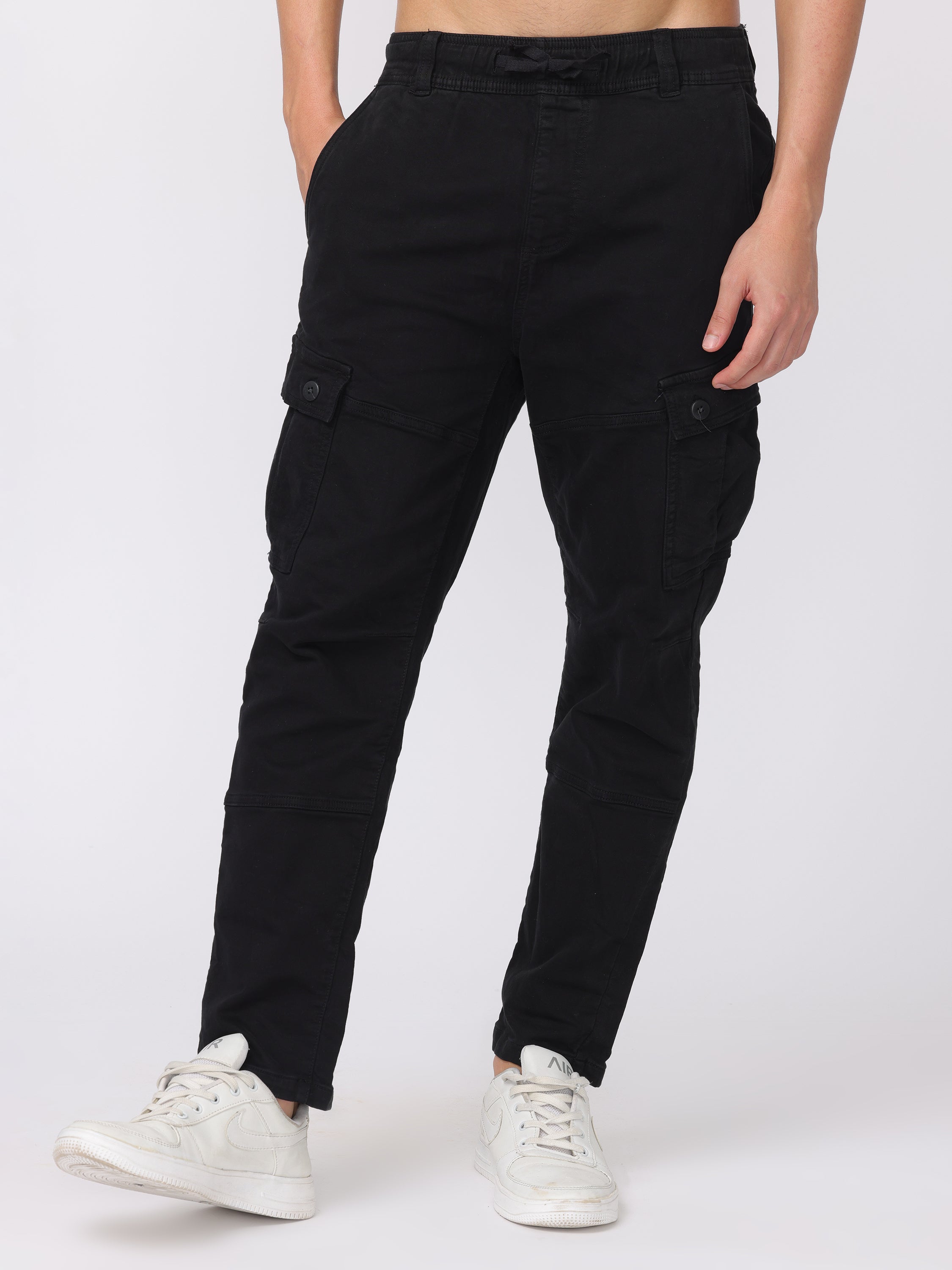 Men Black Regular Fit Cargo Pants