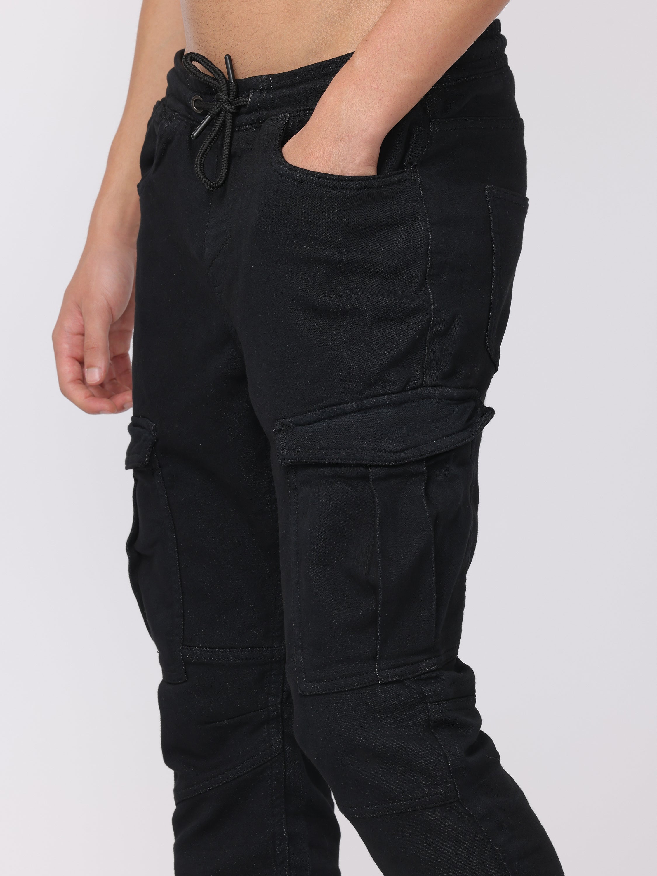 Men Black Comfort Fit Stretchable Joggers