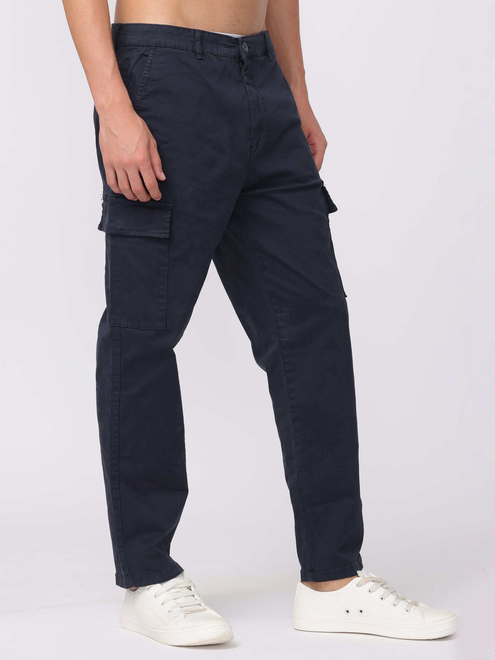 Men Black Regular Fit Cargo Pants