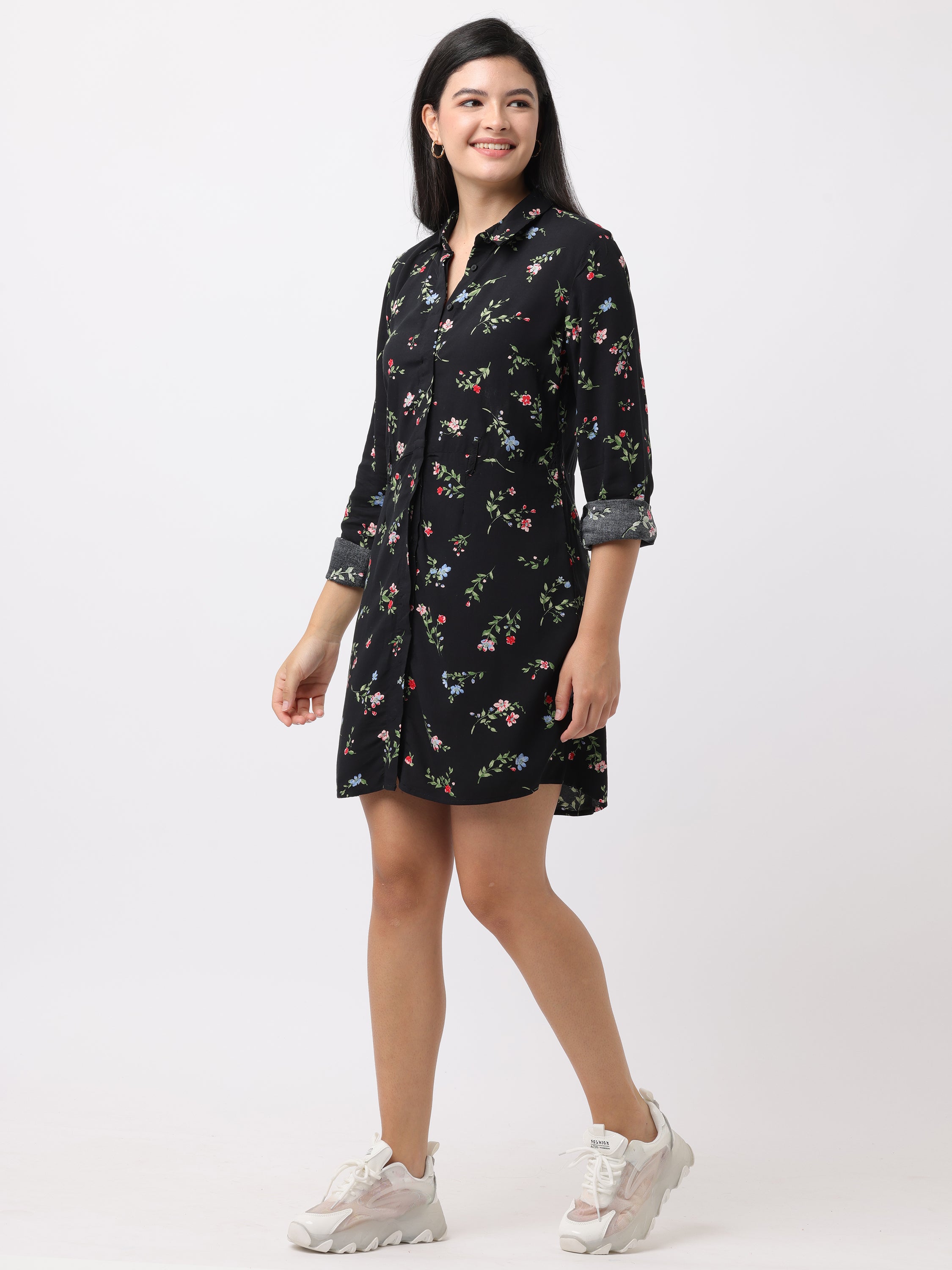 Women Black Slim Fit Printed Dress