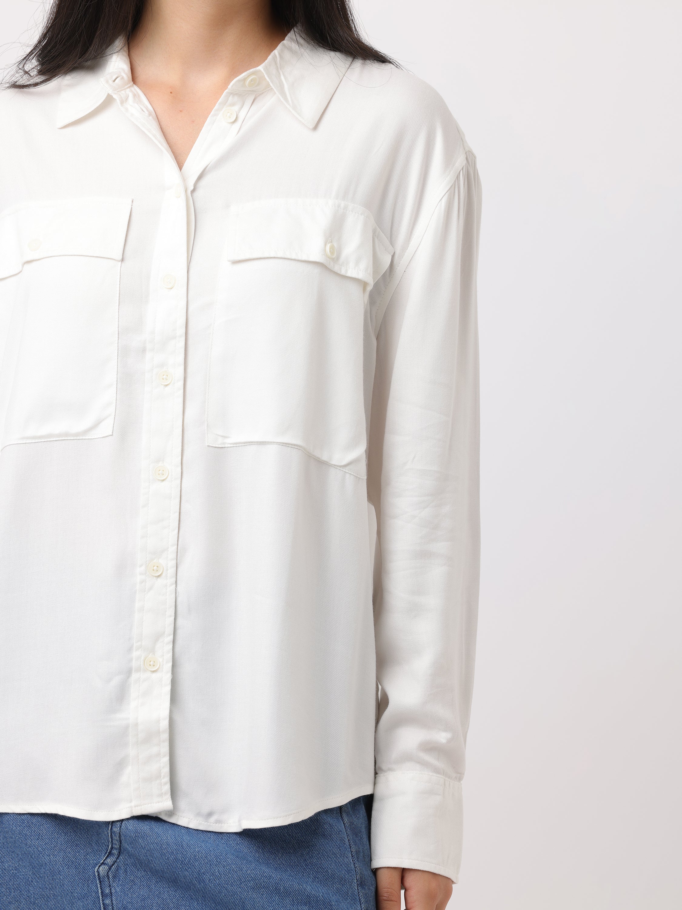 Women White Oversized shirt with pockets