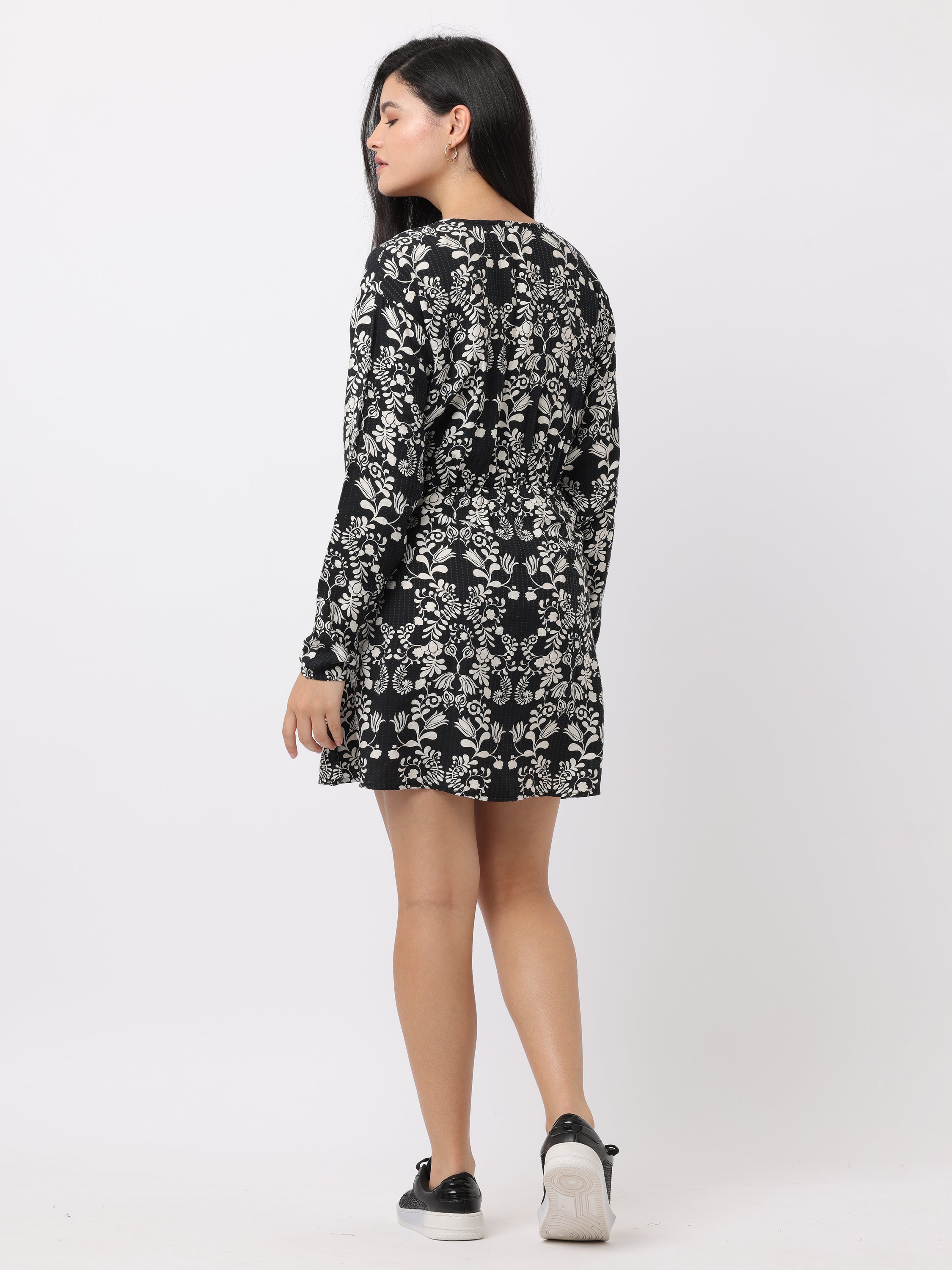 Women Black and White Printed Wrap around dress