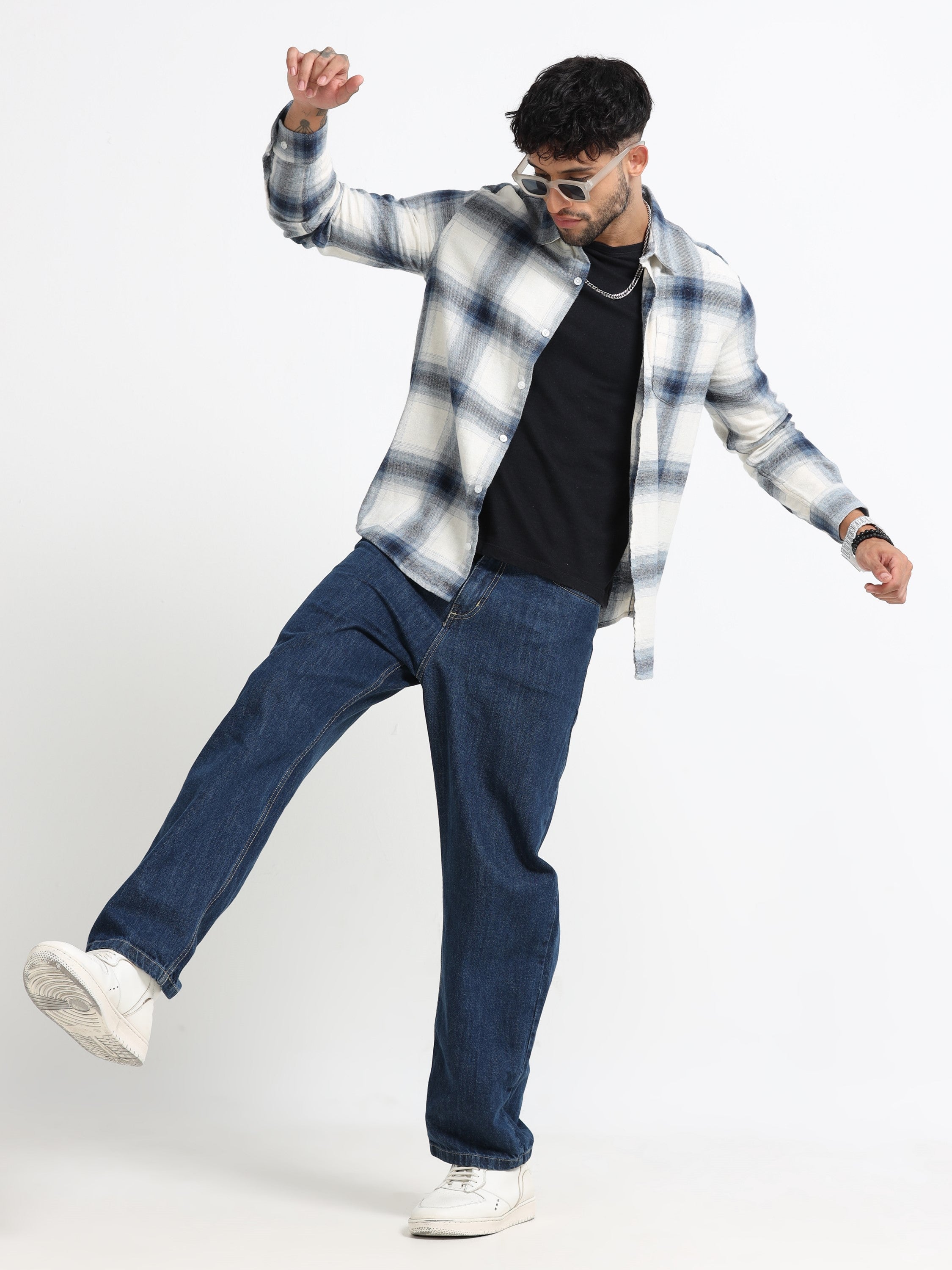 Men Blue & White Check Shirt