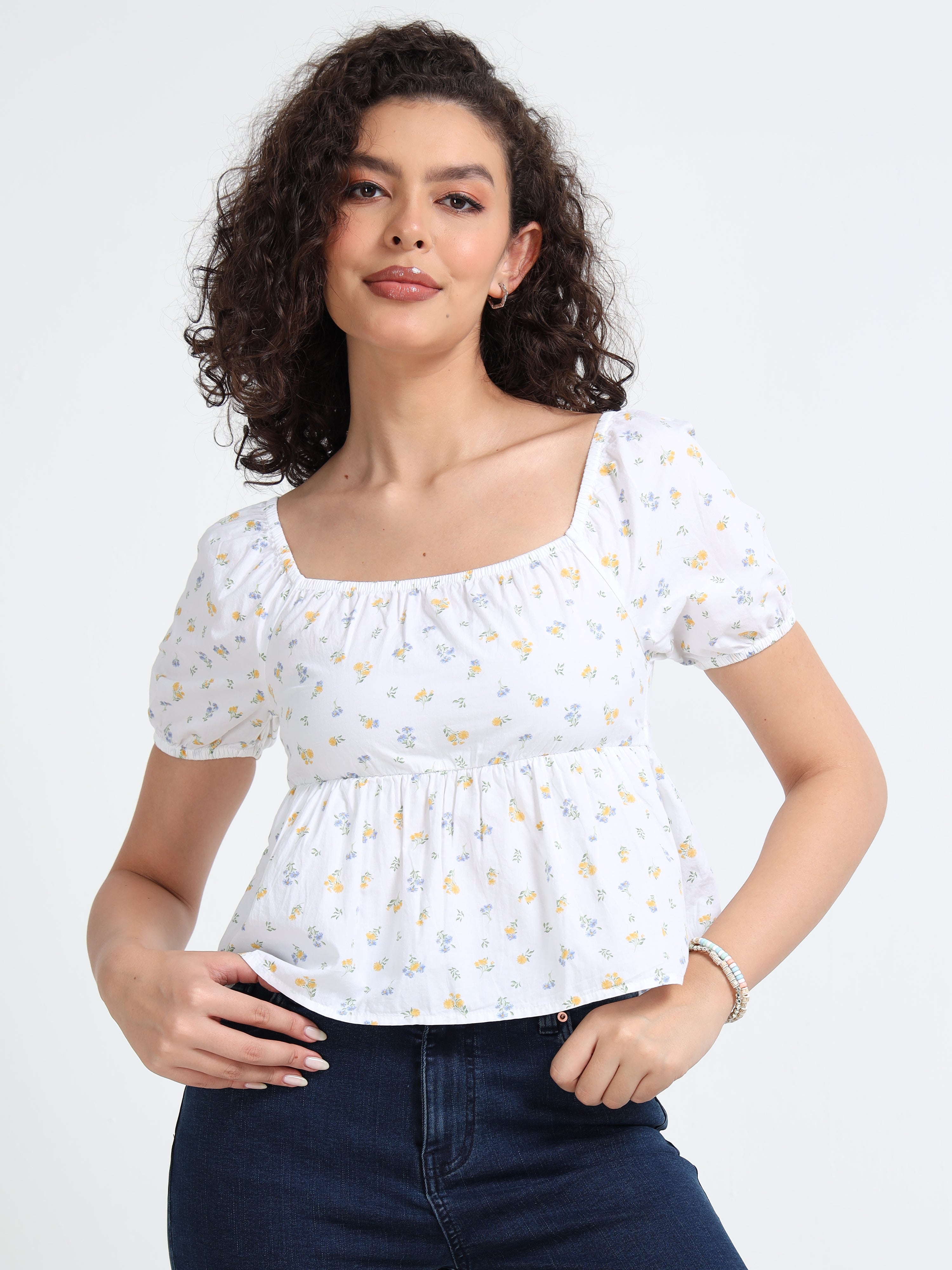 Women Ditsy Printed Crop Top