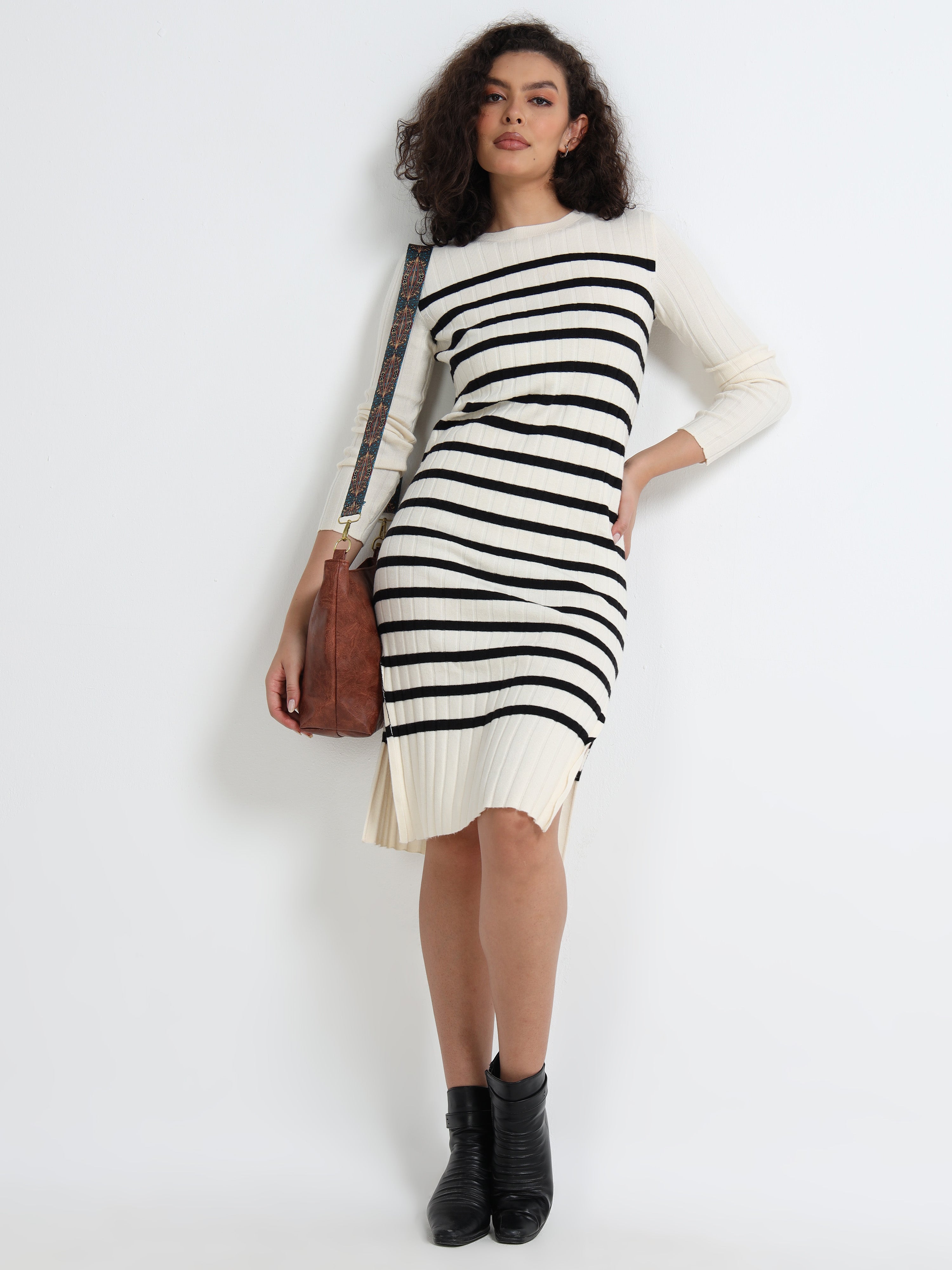 Women Black Stripe Winter Dress