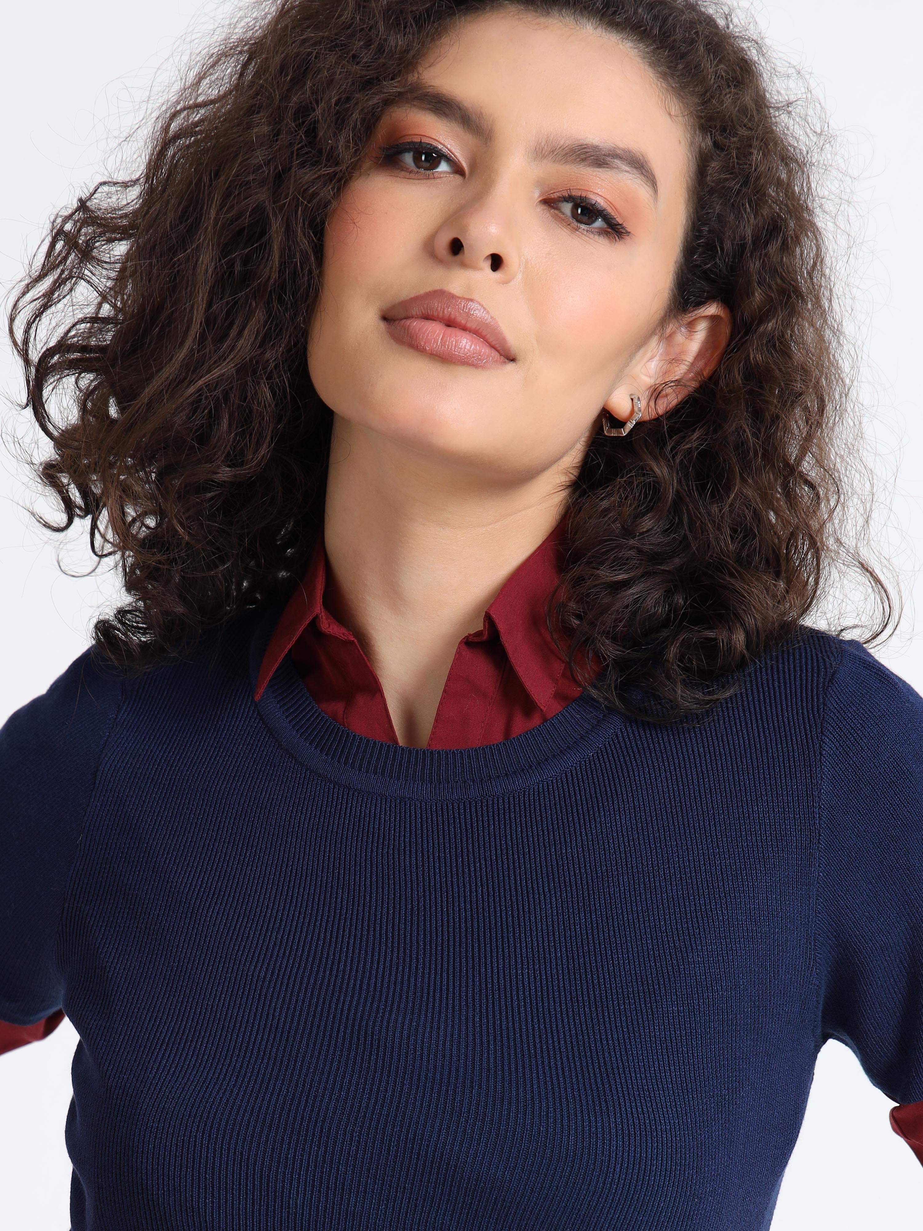 Women Navy Winter Top