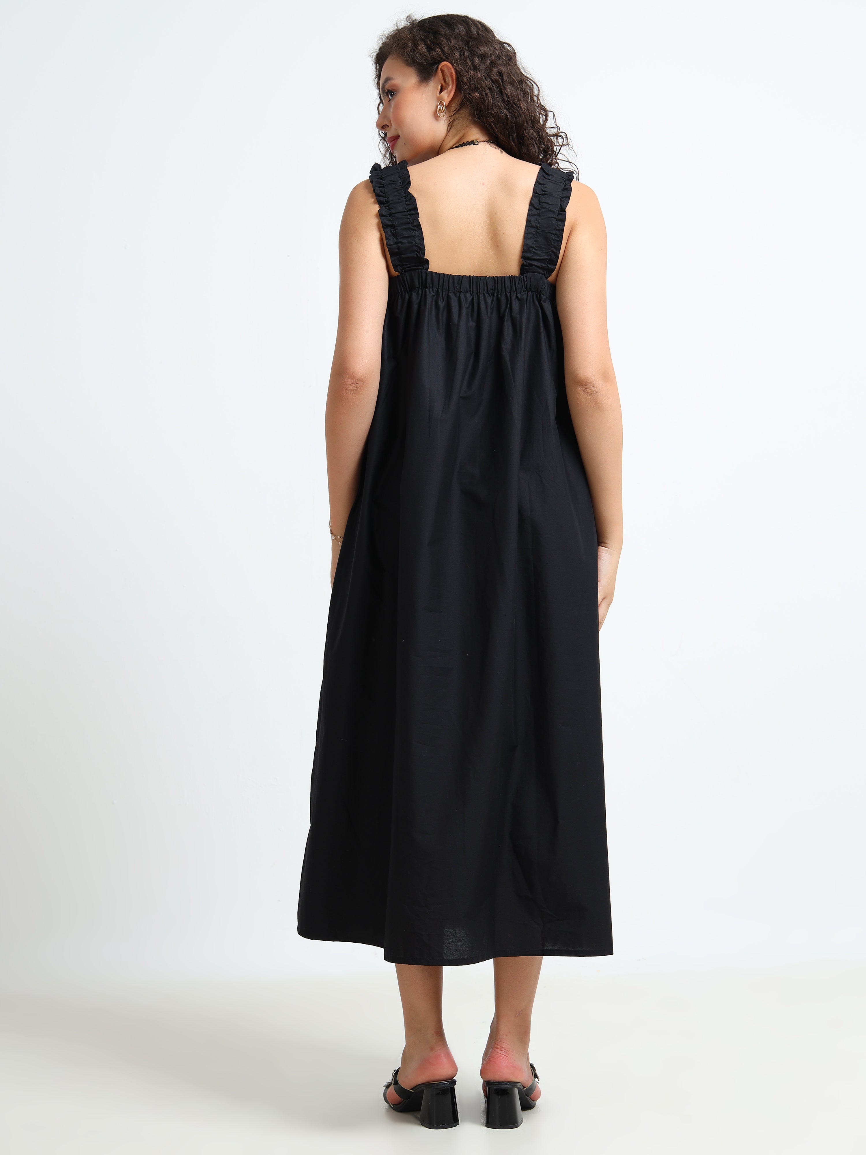 Women Black Relaxed Midi Dress