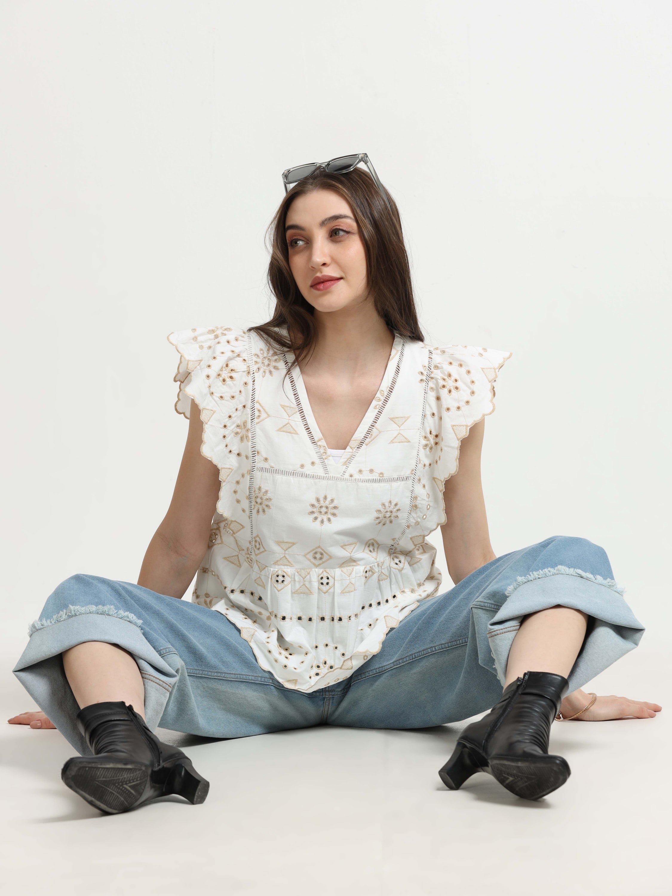 Women White Schiffli Scalloped Top