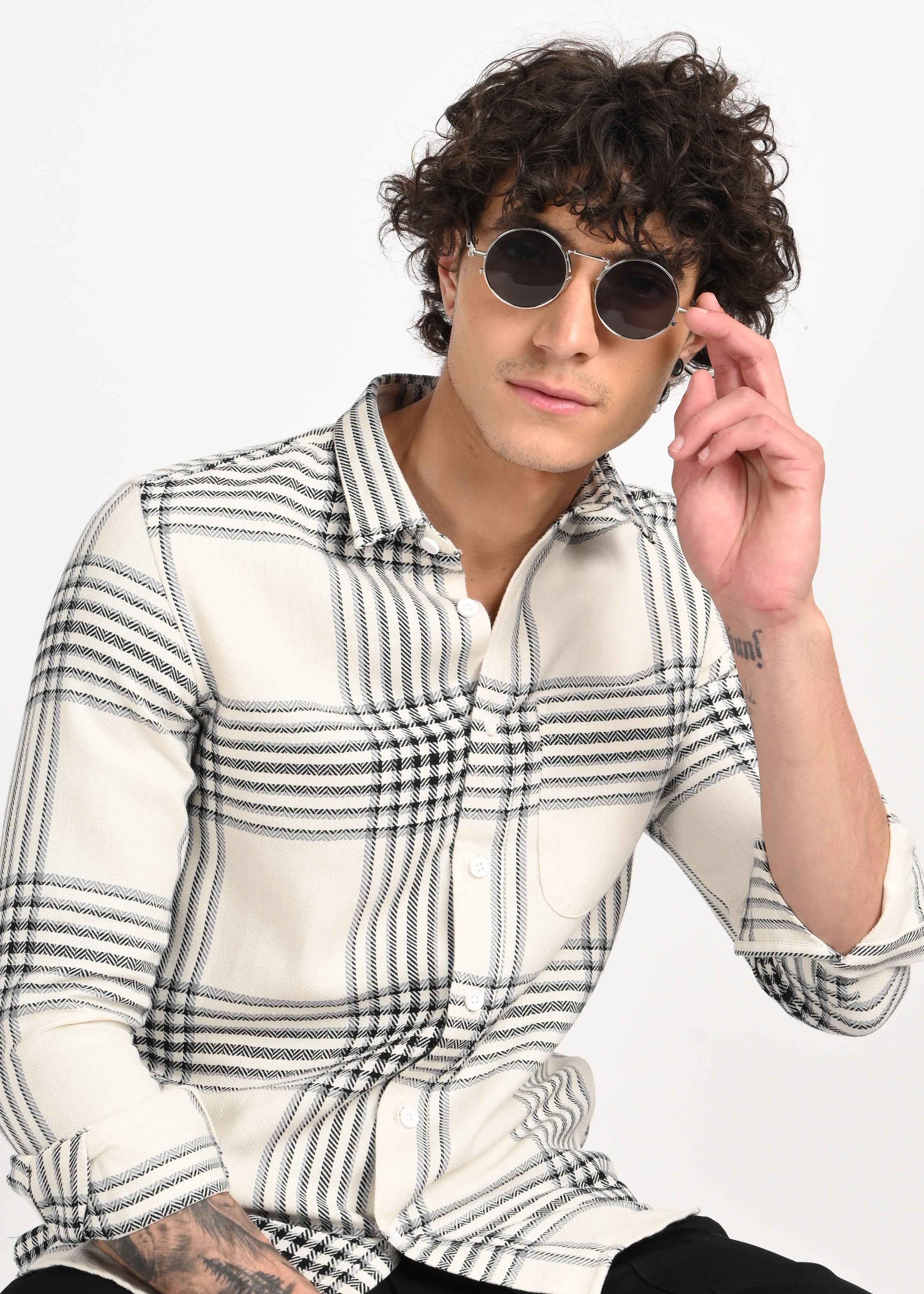 Men White Classic Bold Checked Shirt