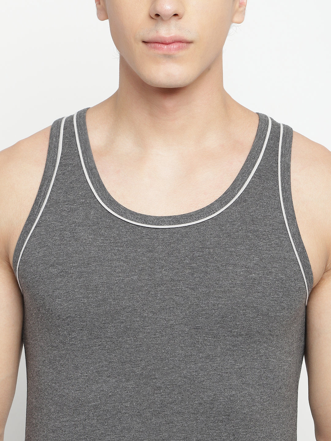 Men Modish Gym Vest