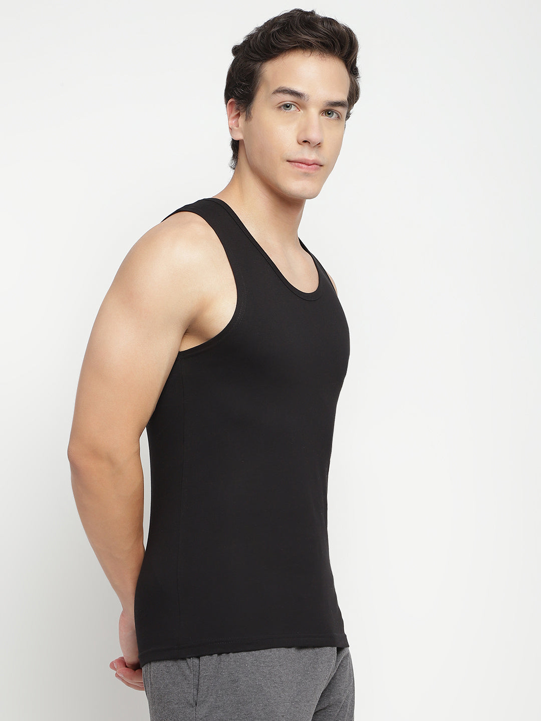 Men Broad Support Vest