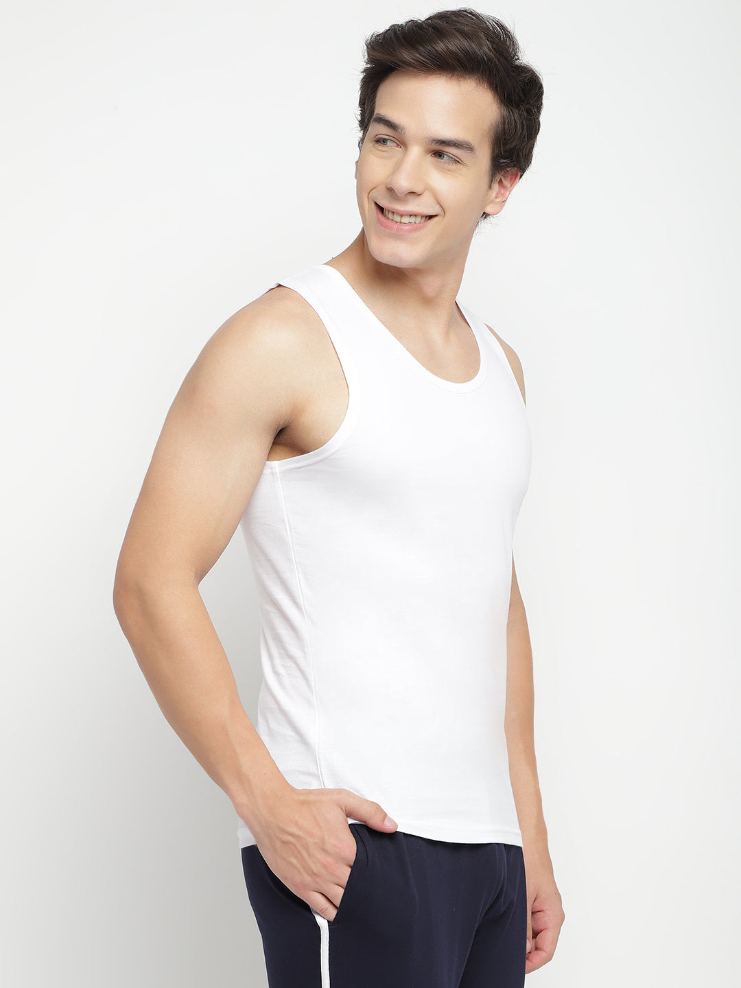 Men Broad Support Vest