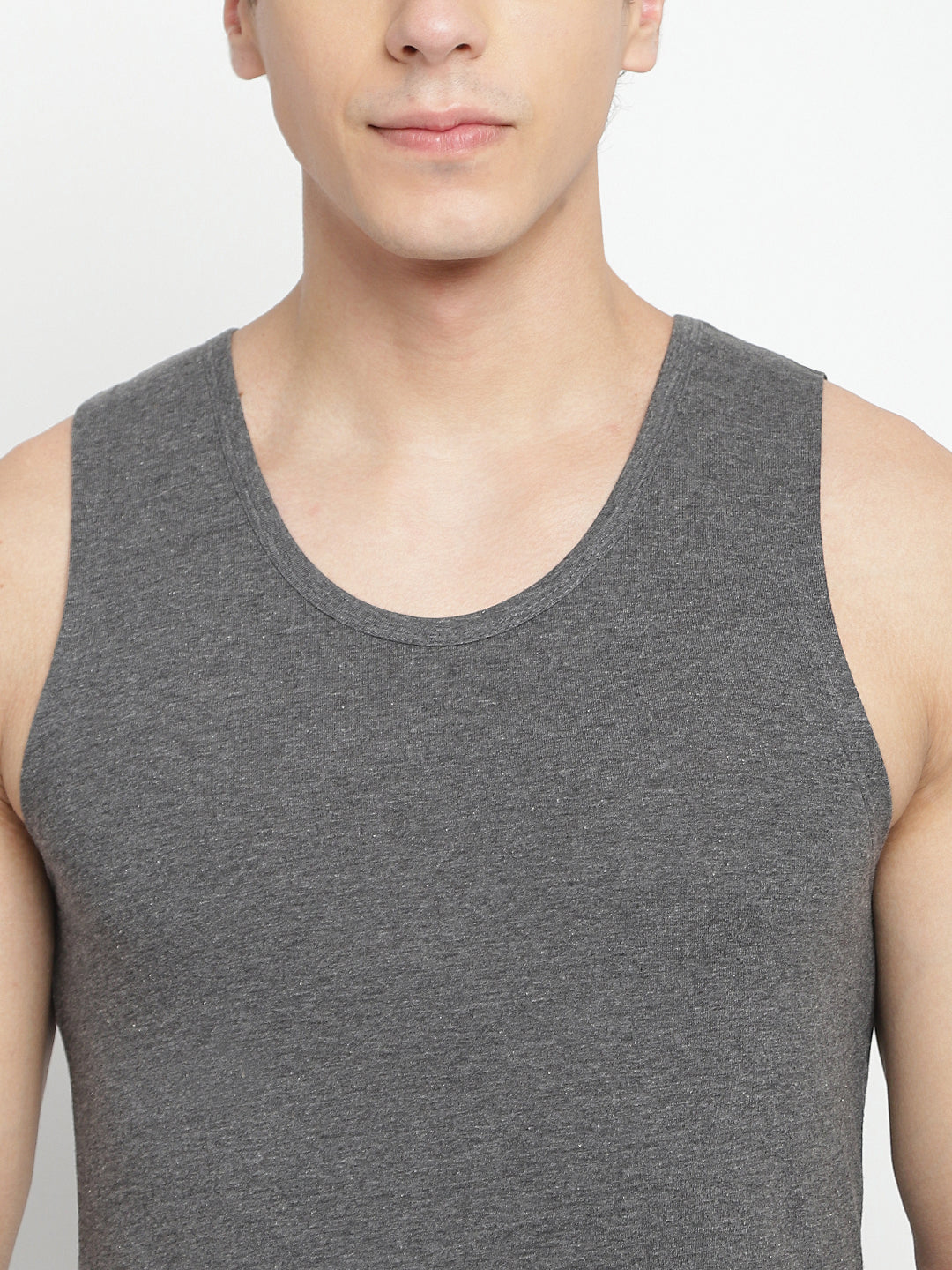 Men Broad Support Vest