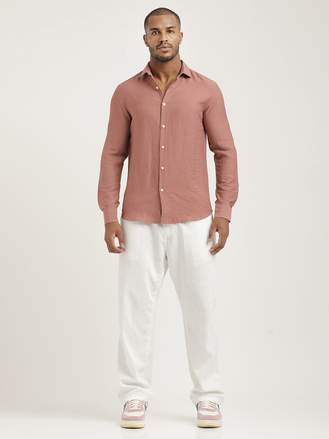 Men Nylon Shirt with Linen Look
