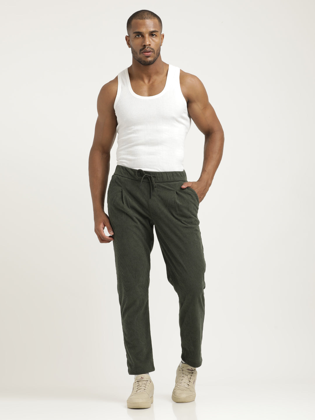 Men Corduroy Trousers with 3 Pockets