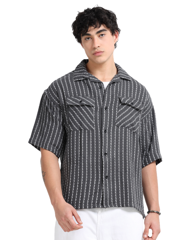 Men Striped Short Sleeve Casual Drop Shoulder Shirt