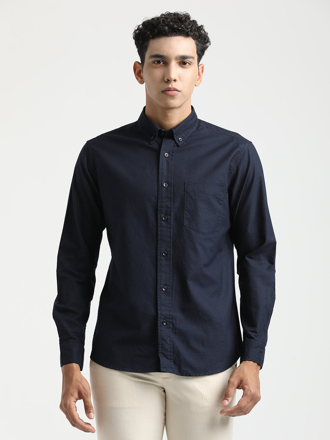 Men Oxford Cotton Shirt with Button-Down Collar