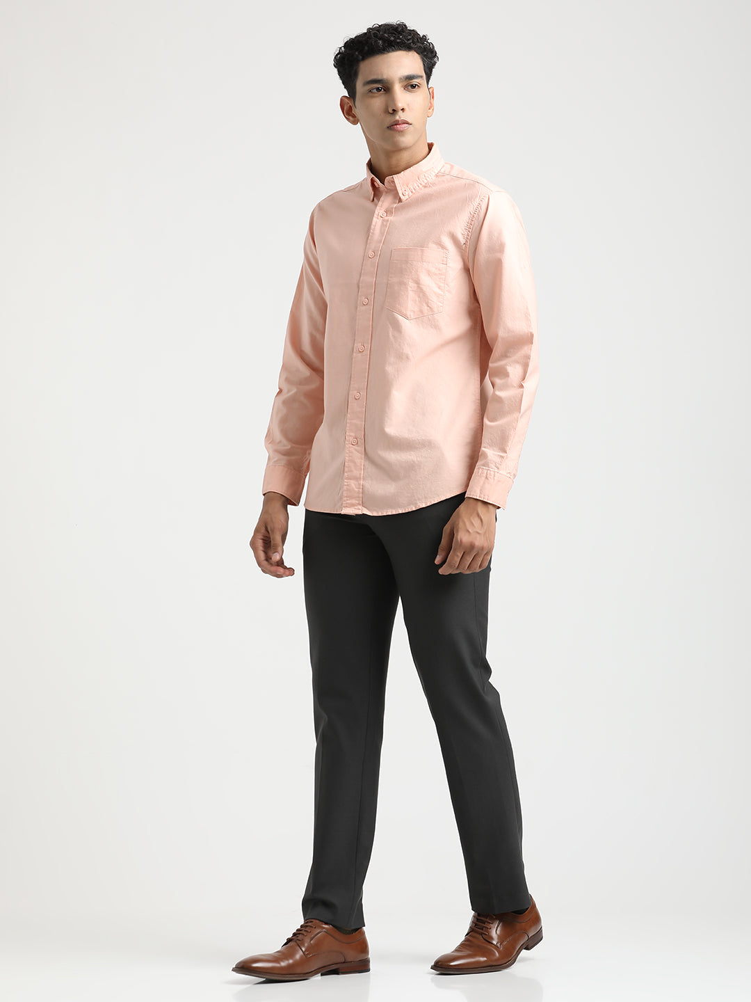 Men Oxford Cotton Shirt with Button-Down Collar