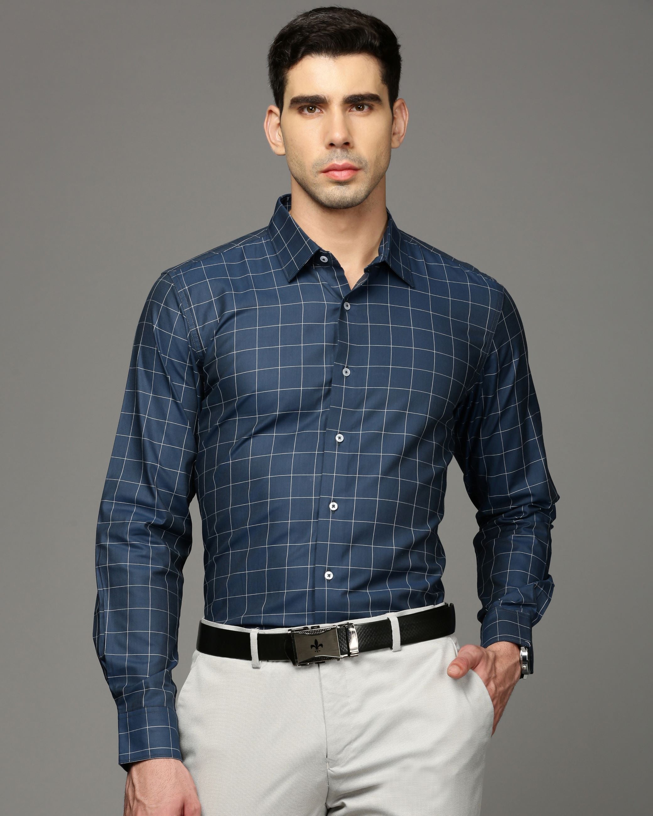 Men Blue Cotton Blend Slim Shirt