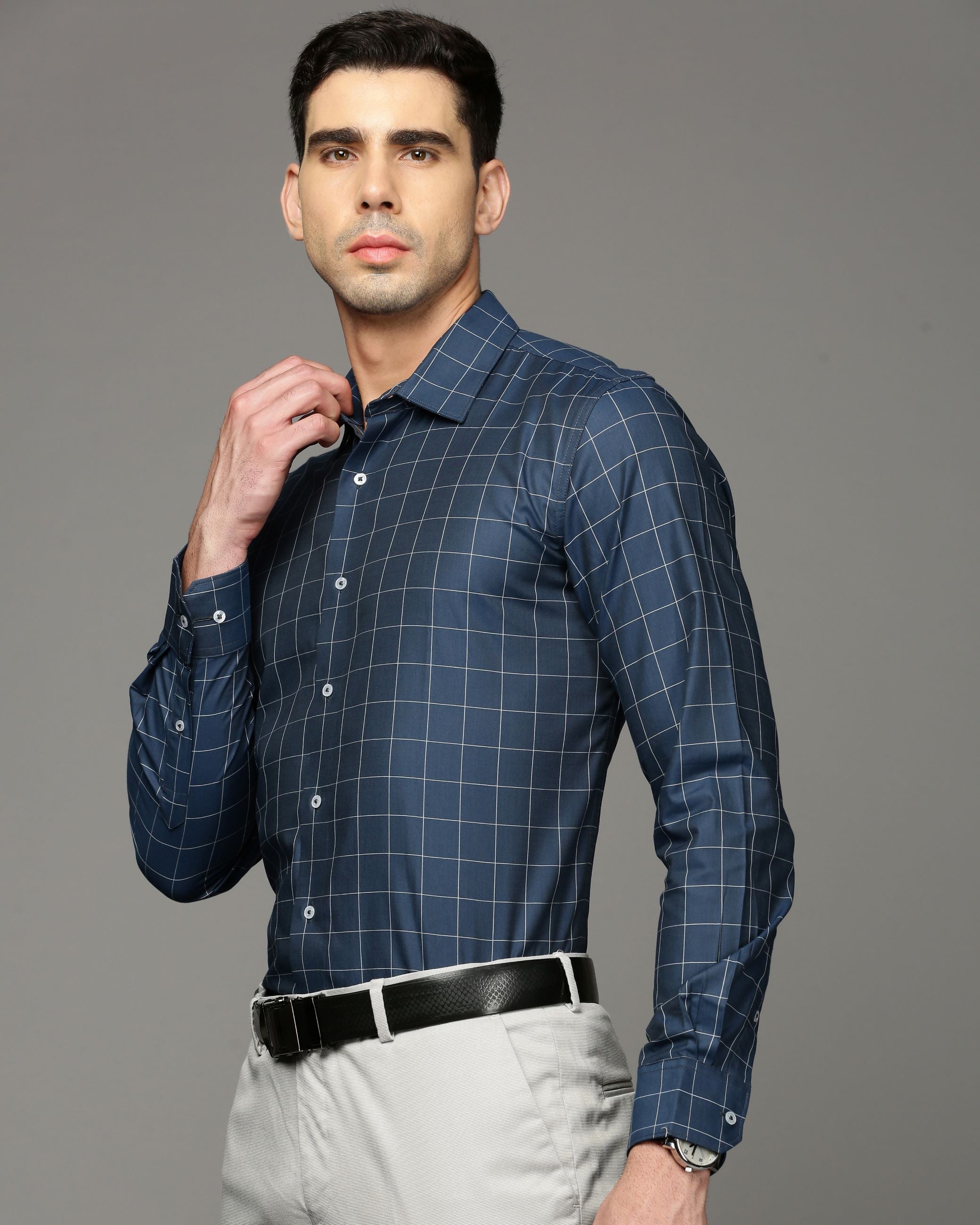 Men Blue Cotton Blend Slim Shirt
