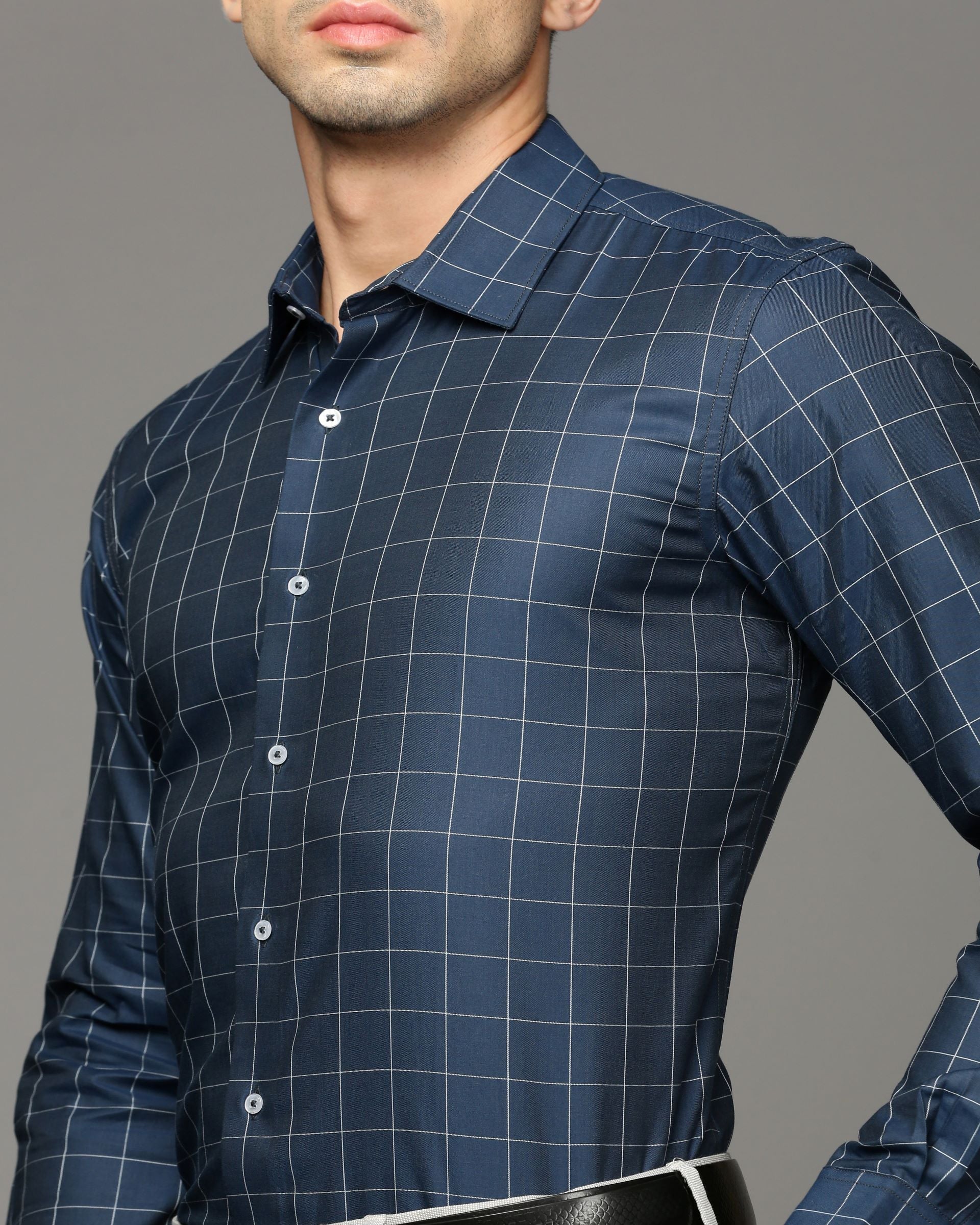 Men Blue Cotton Blend Slim Shirt