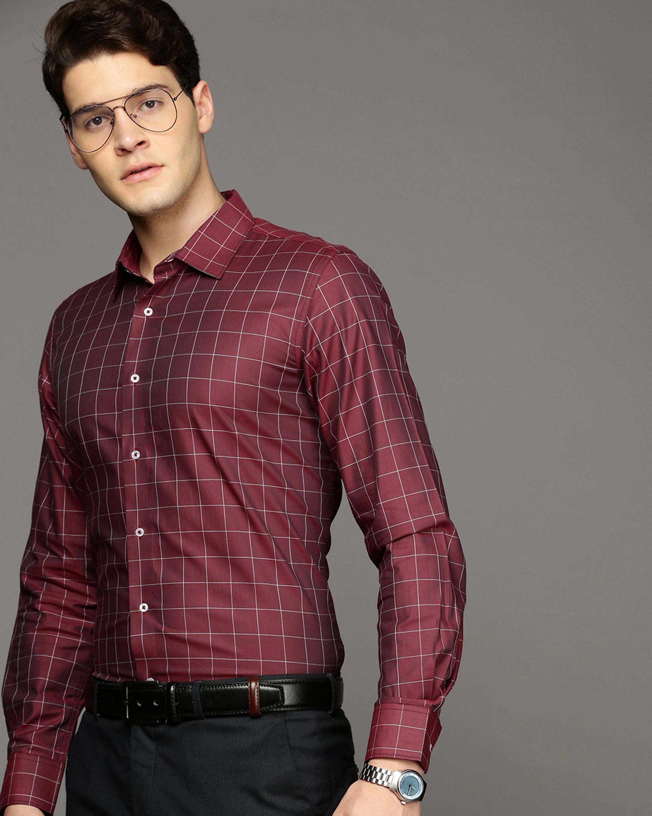 Men Maroon Cotton Blend Slim Shirt