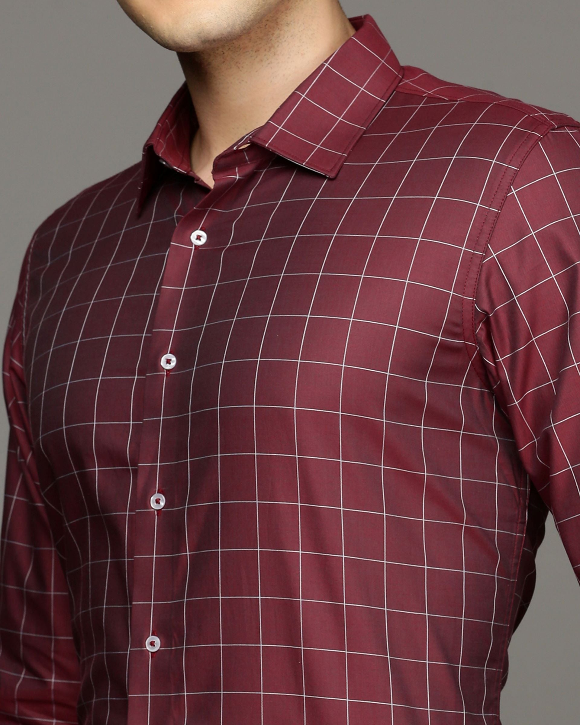 Men Maroon Cotton Blend Slim Shirt