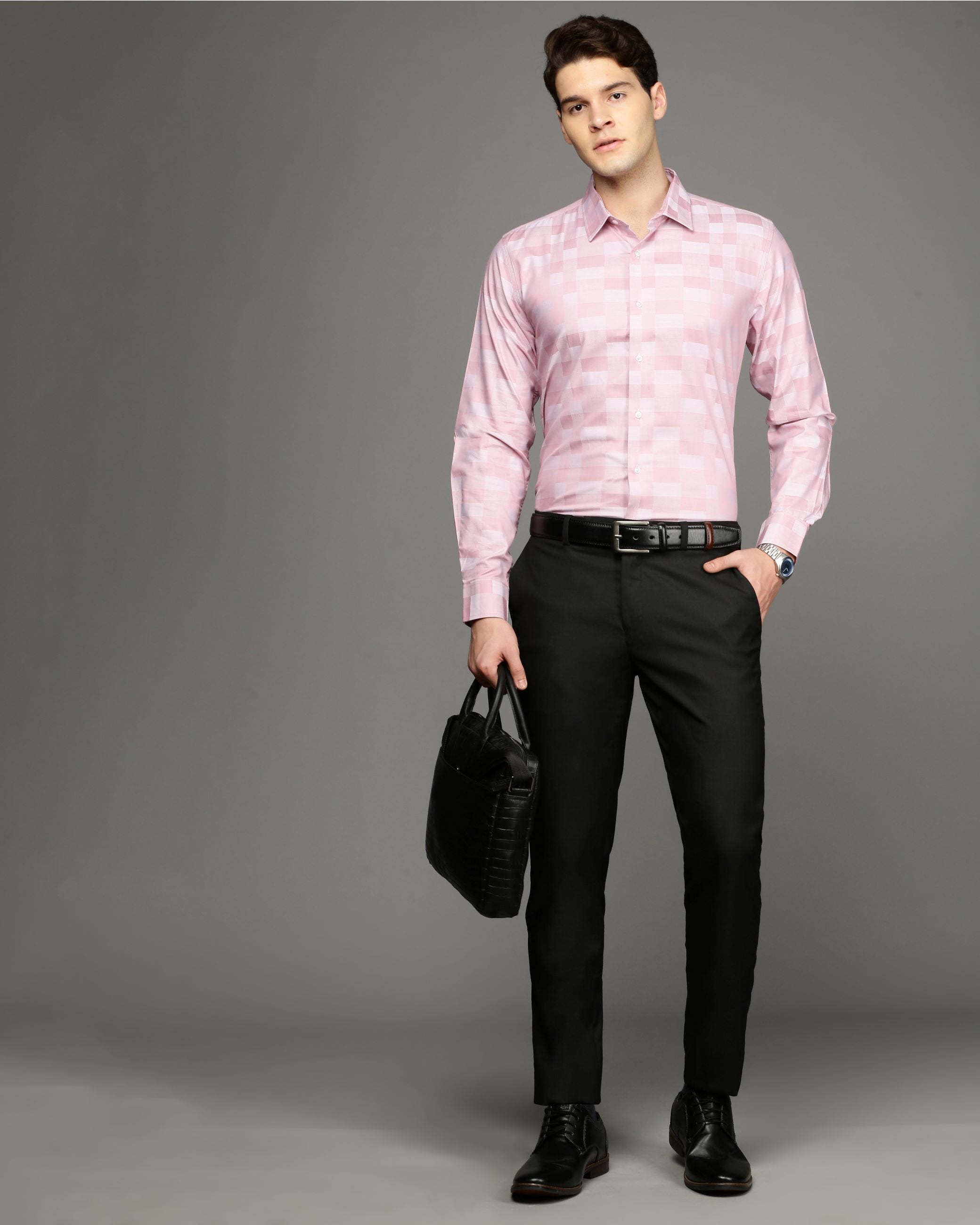 Men Pink Cotton Blend Slim Shirt