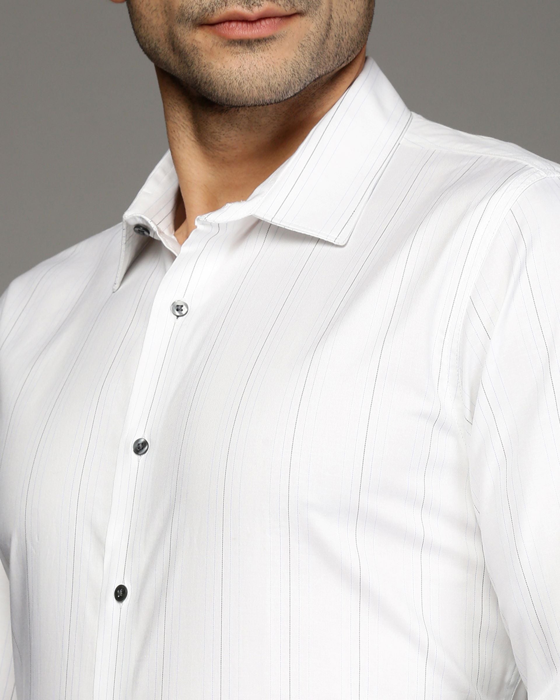Men White Cotton Blend Slim Shirt